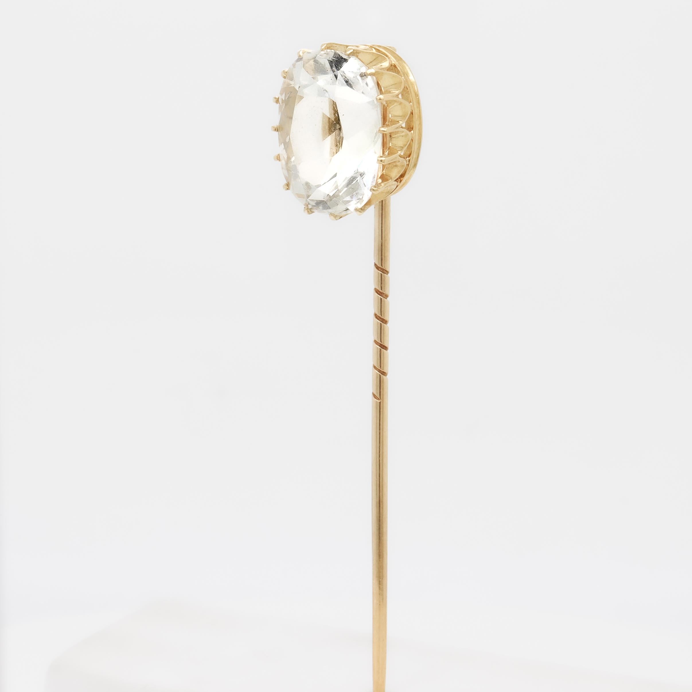 Epingle à baguette ancienne en or 14K et saphir blanc en vente 5