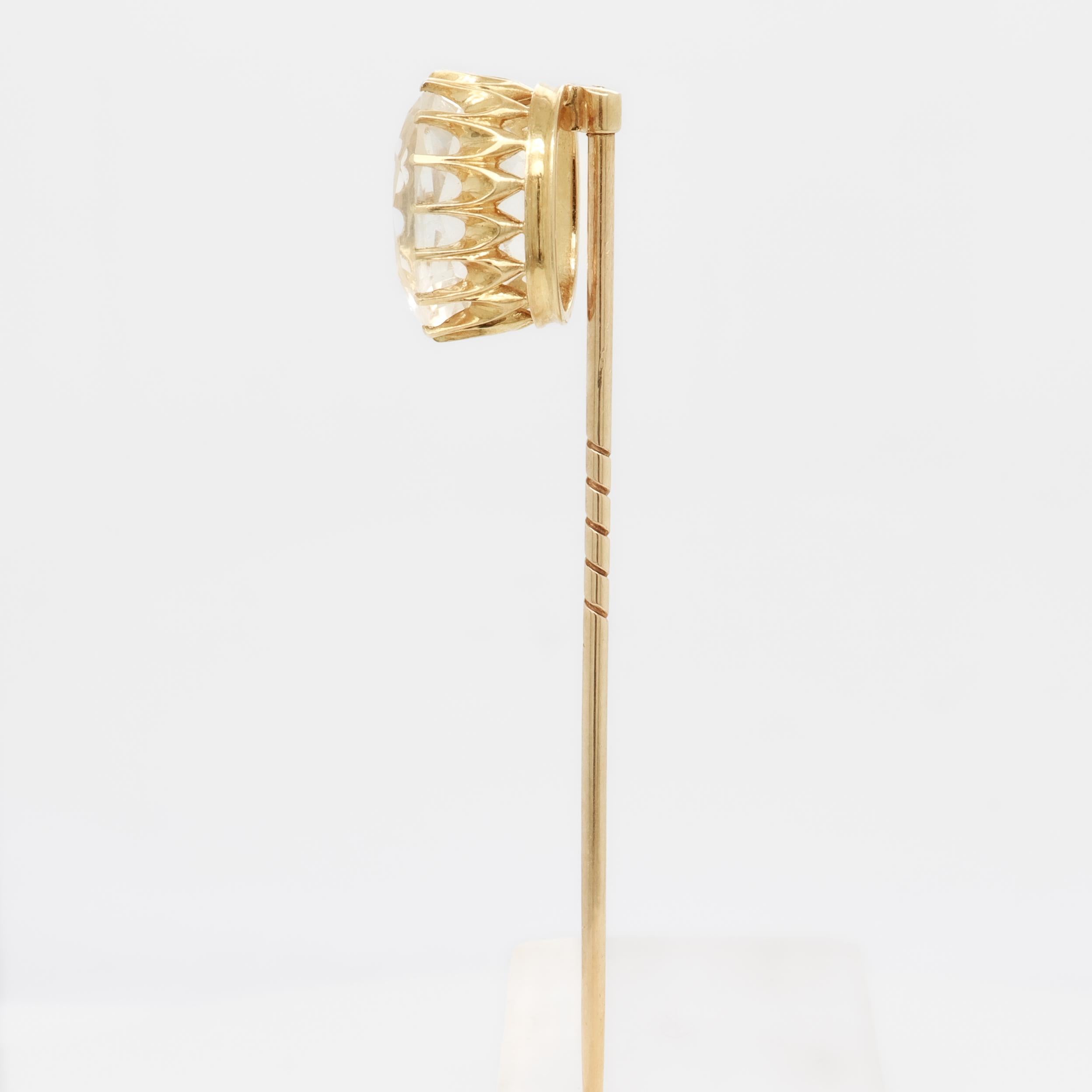 Epingle à baguette ancienne en or 14K et saphir blanc en vente 6