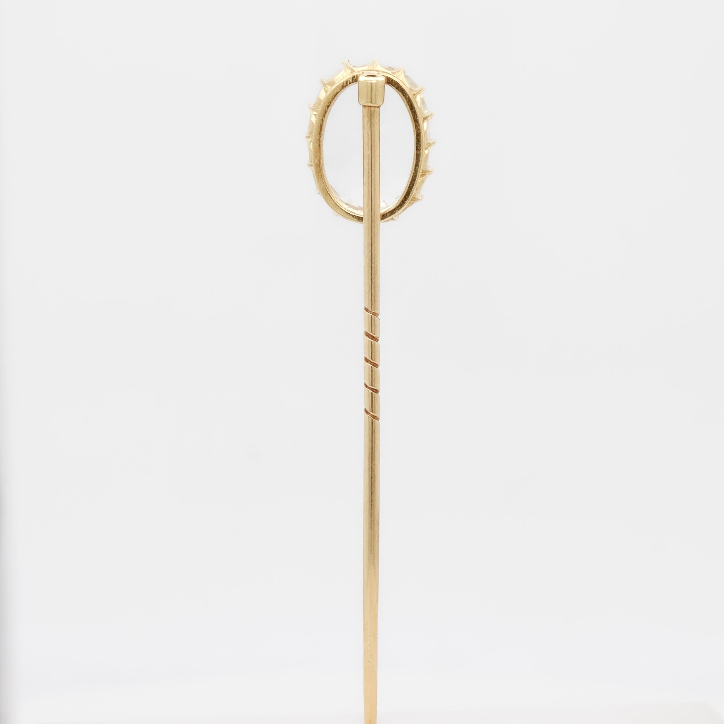 Epingle à baguette ancienne en or 14K et saphir blanc en vente 7