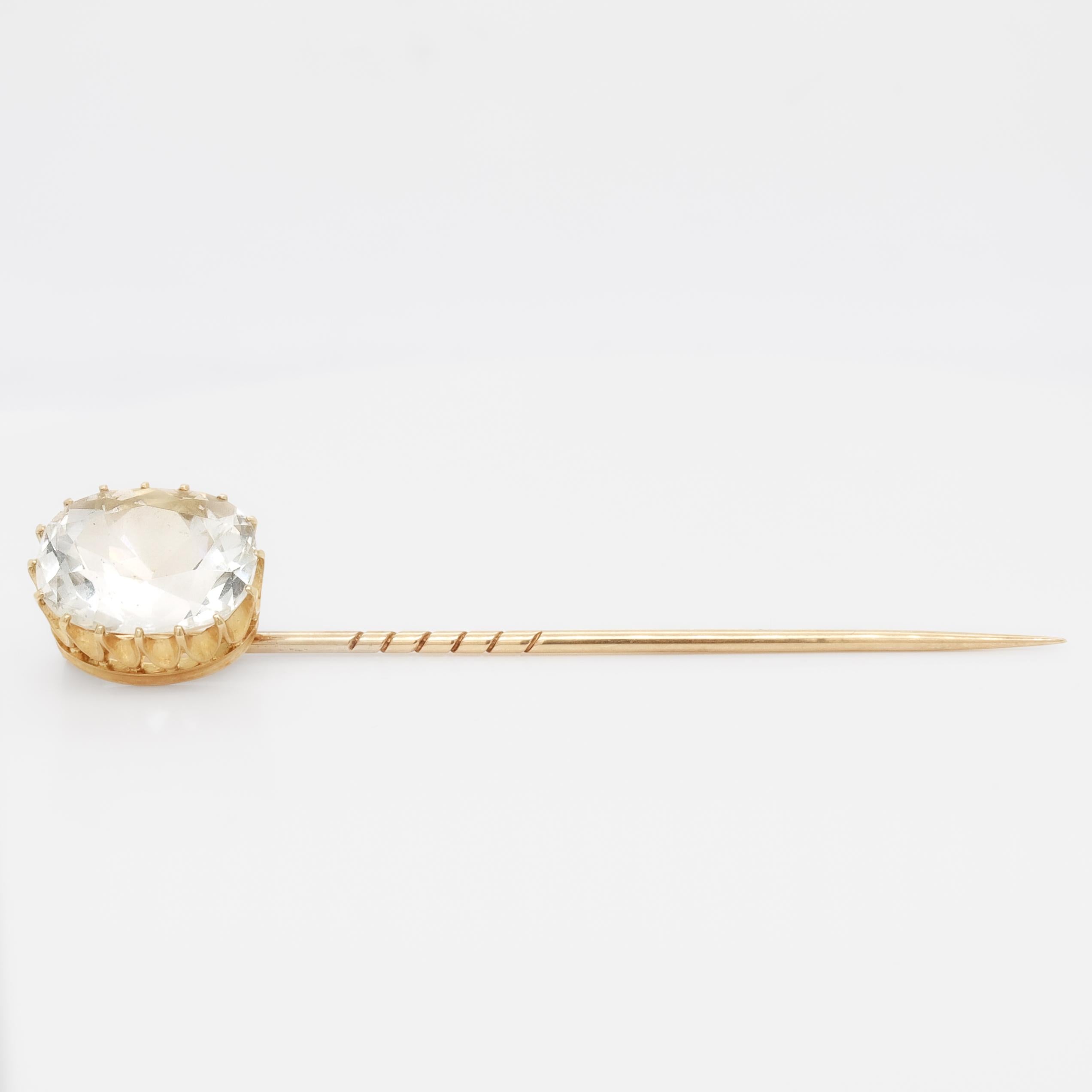 Epingle à baguette ancienne en or 14K et saphir blanc en vente 2