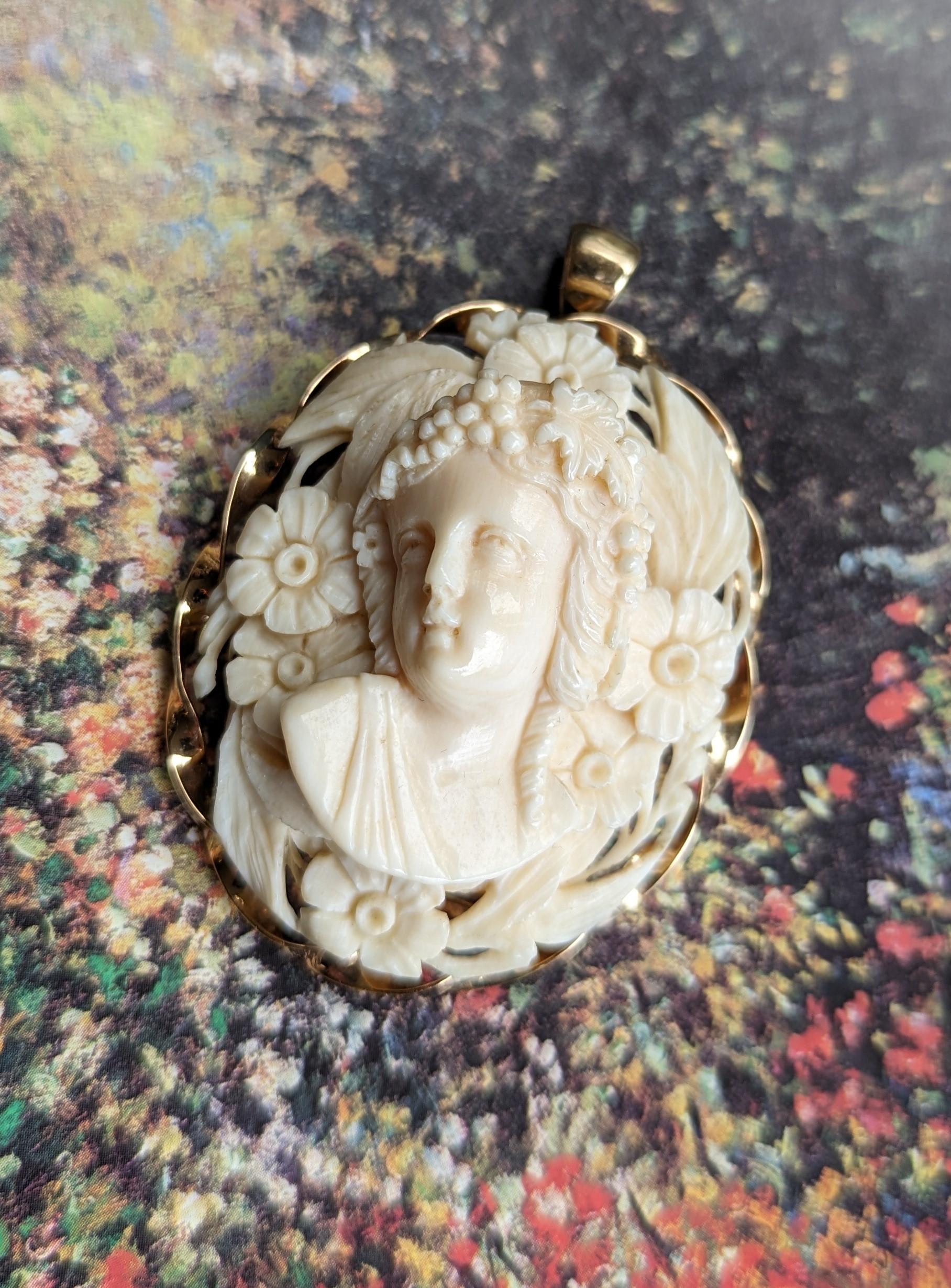 Antique 14k Hand Carved Bone Cameo Pendant Brooch High Relief Solid Yellow Gold For Sale 5