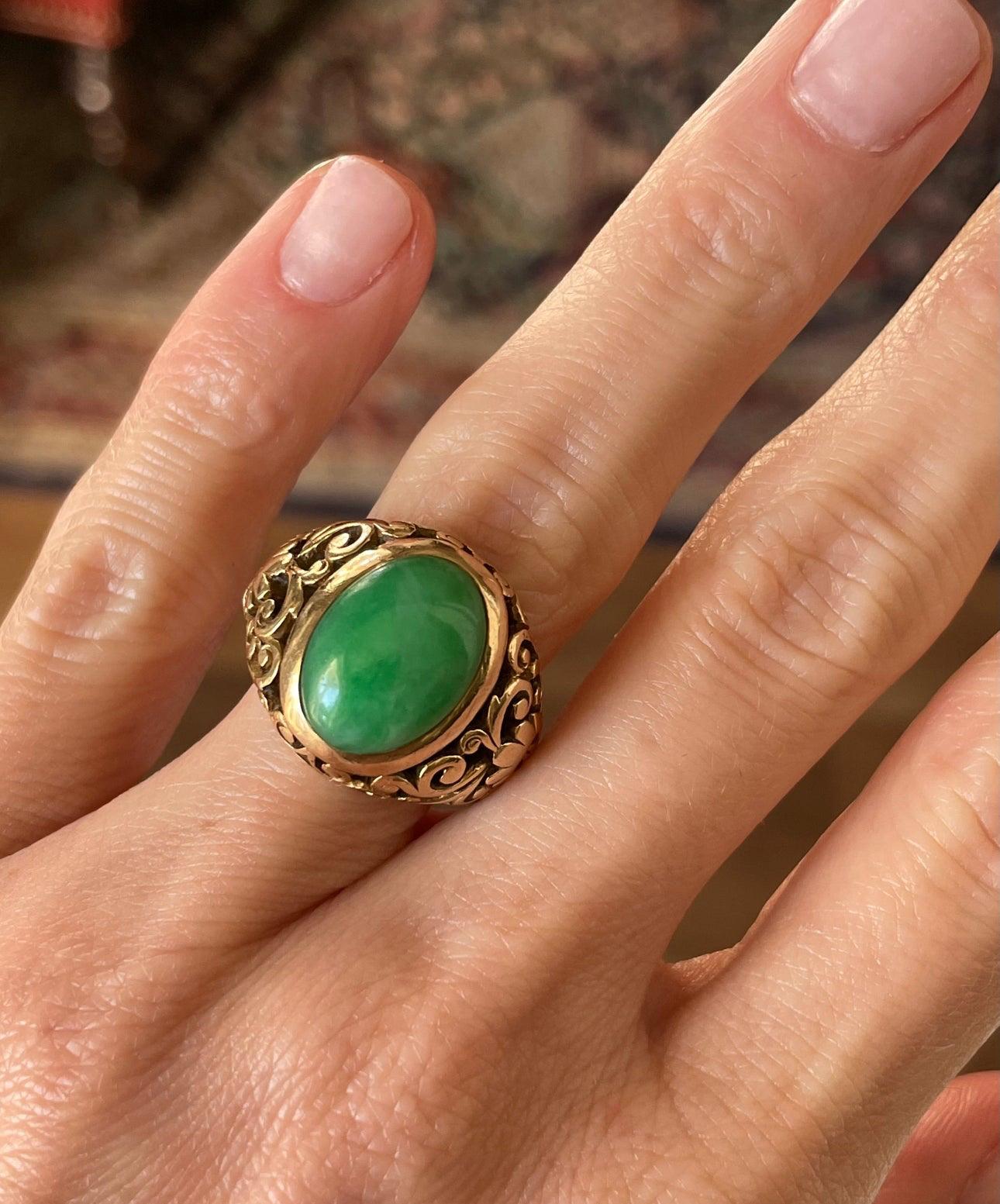 Antique 14K Jade Cabochon Ring - Natural Jade with Mason Kay Certificate For Sale 2