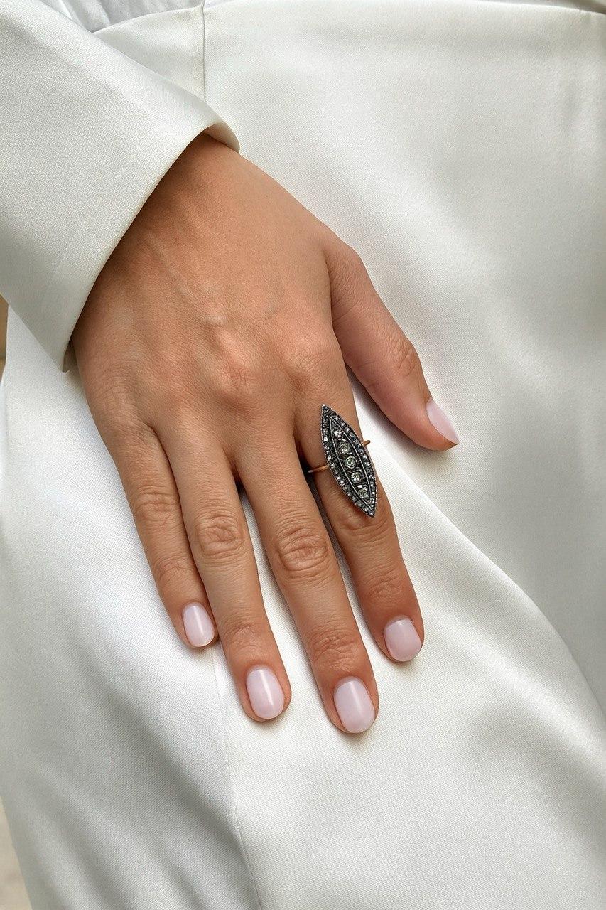 Antiguo 14k Rose-Cut Navette Anillo . Georgiano en venta