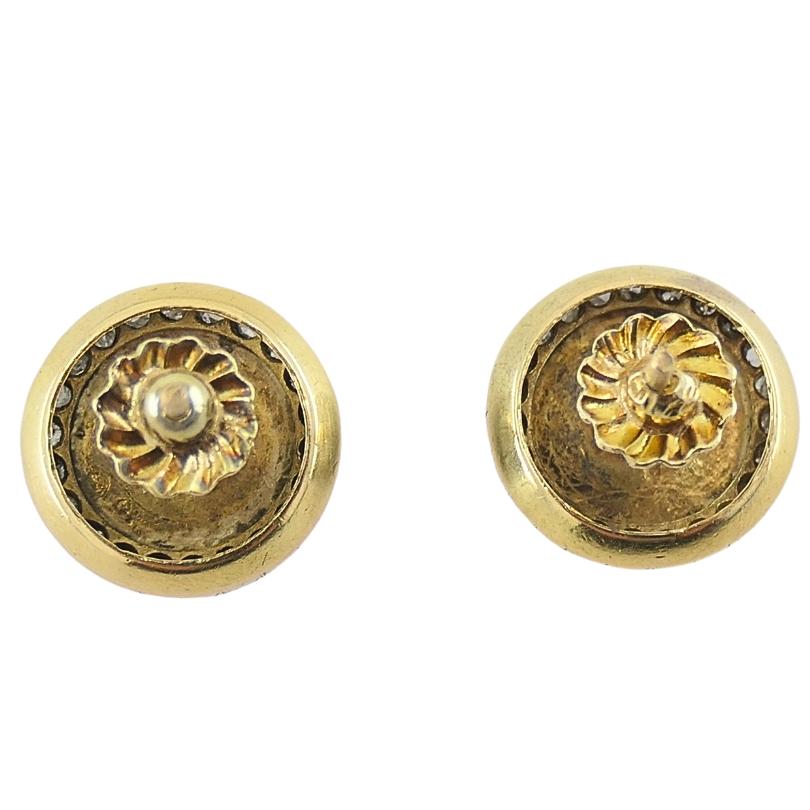 Pendientes antiguos de oro rosa de 14k y diamantes talla rosa Circa 1900s en venta 2