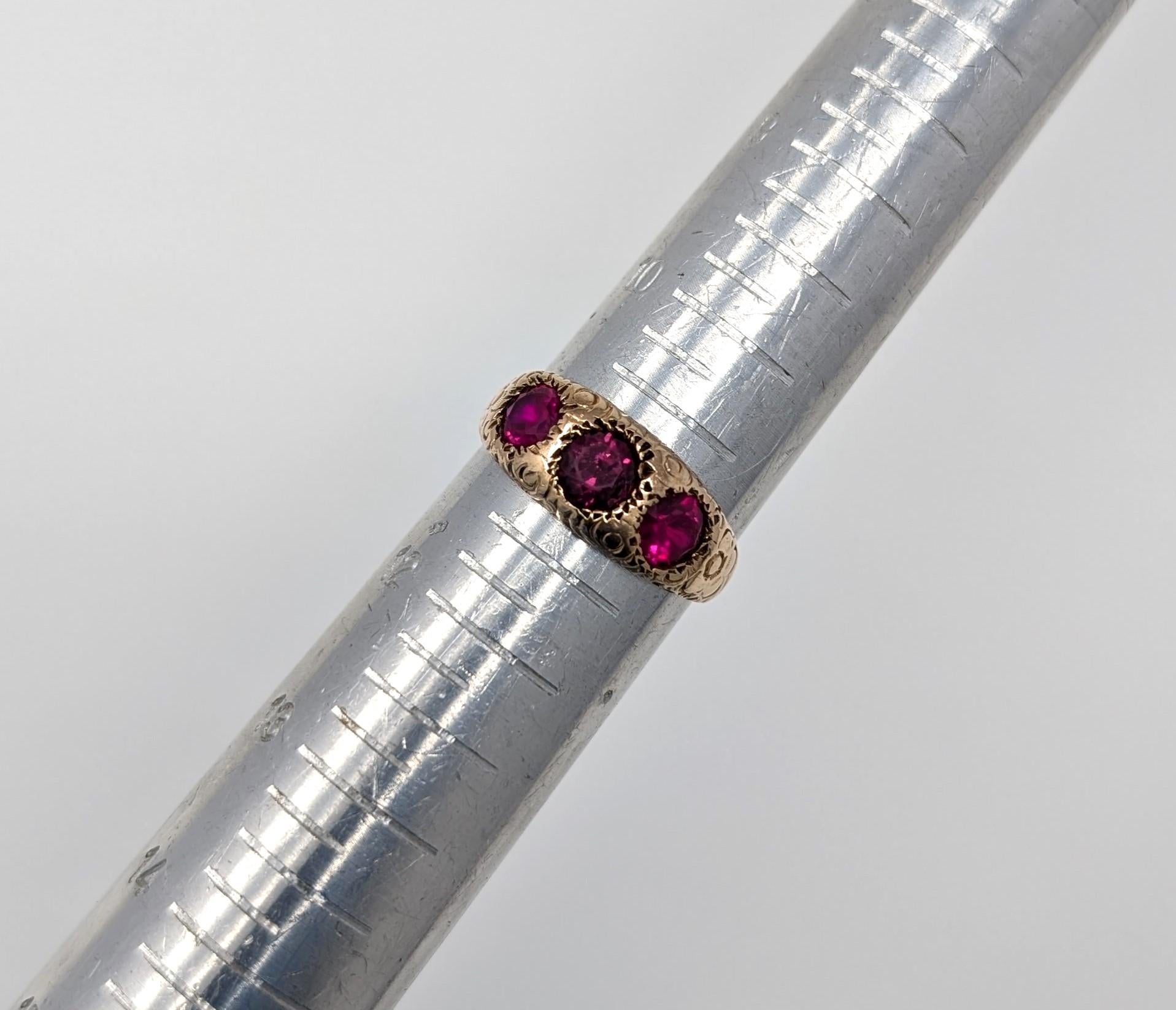 Bague gitane ancienne en or jaune 14 carats gravée pour hommes taille 11 en vente 2