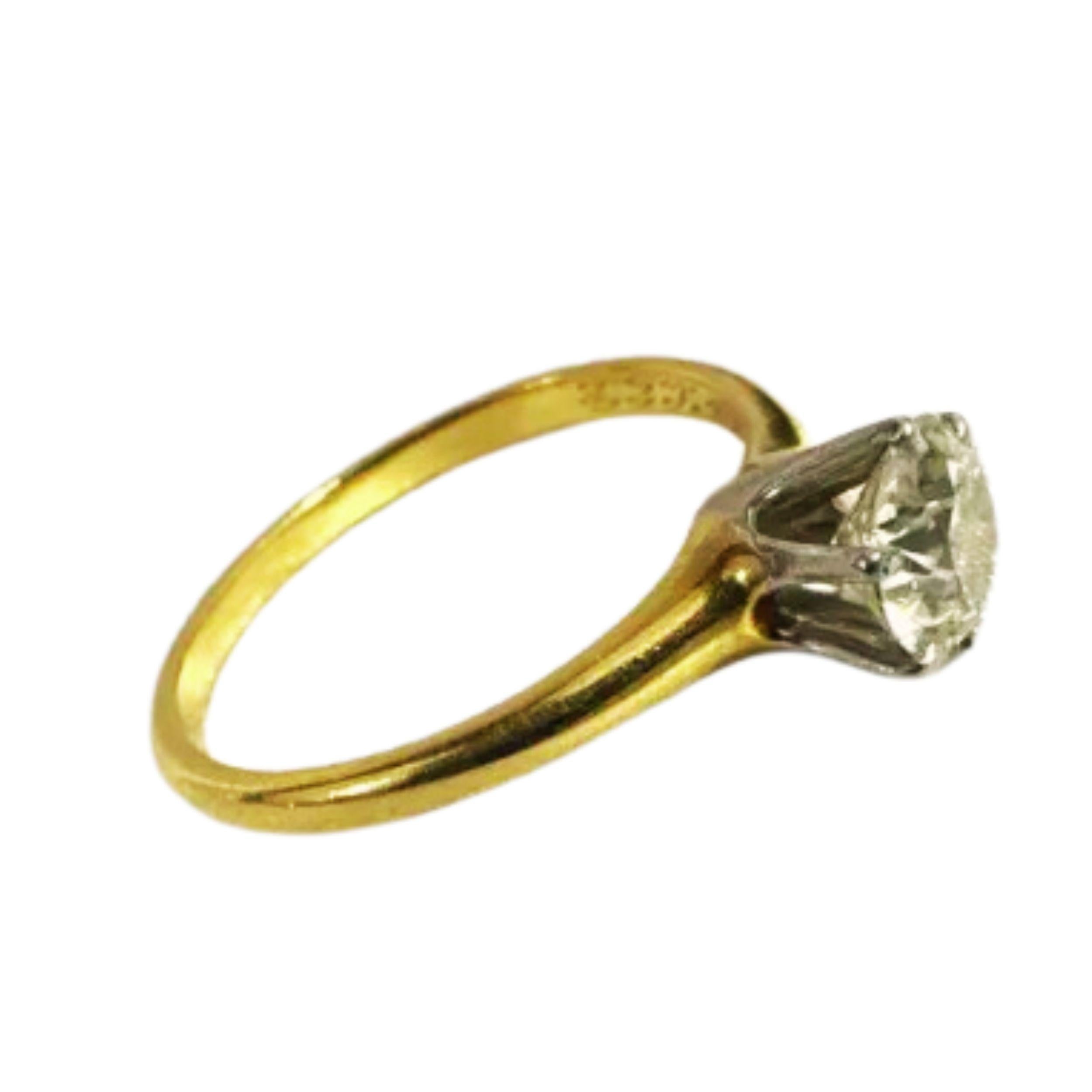 Bague ancienne en or jaune 14 carats signée MK avec diamants accentués en or blanc en vente 1