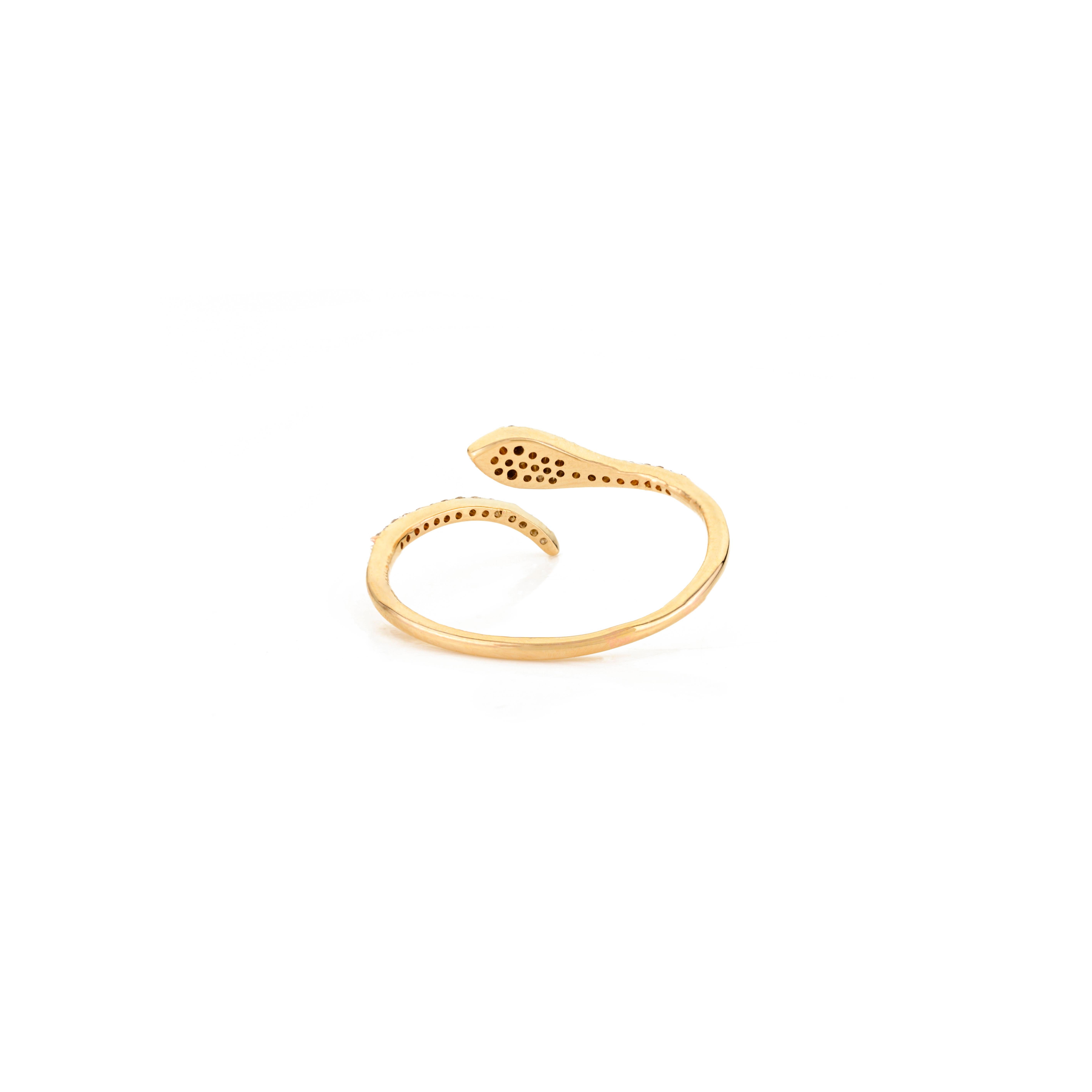 En vente :  Ancienne bague serpent fine en or jaune massif 14 carats avec diamants naturels 5