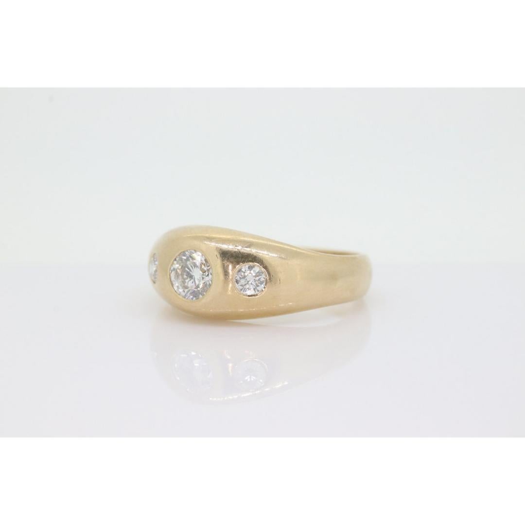 Antiker 14k Dreifach-Diamant-Ring mit 1ctw. Gypsy-Diamant-Lünette in Siegelband gefasst. im Zustand „Gut“ im Angebot in Port Charlotte, FL