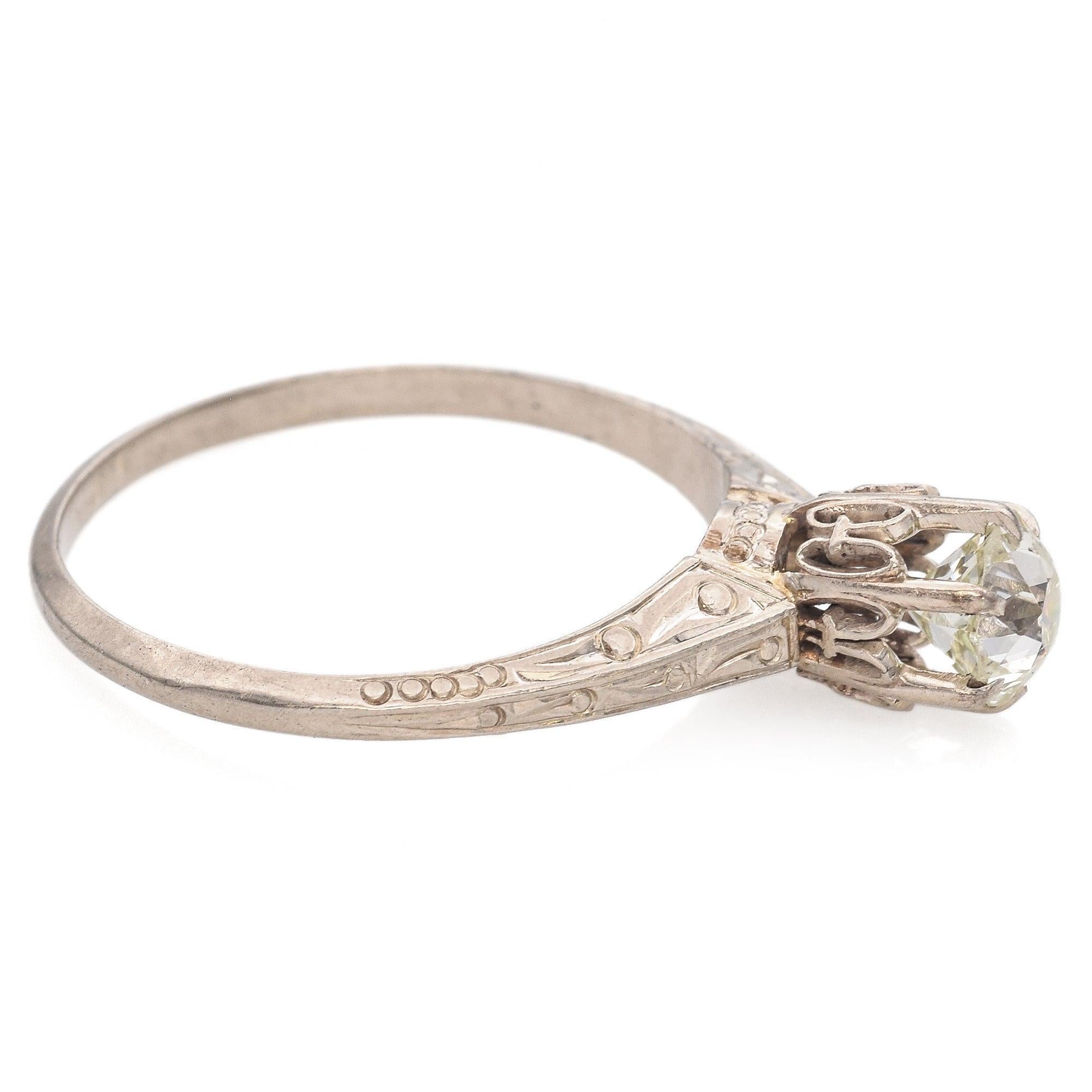 Bague ancienne en or blanc 14K avec diamant de 0,67ct à haute couronne et de type 