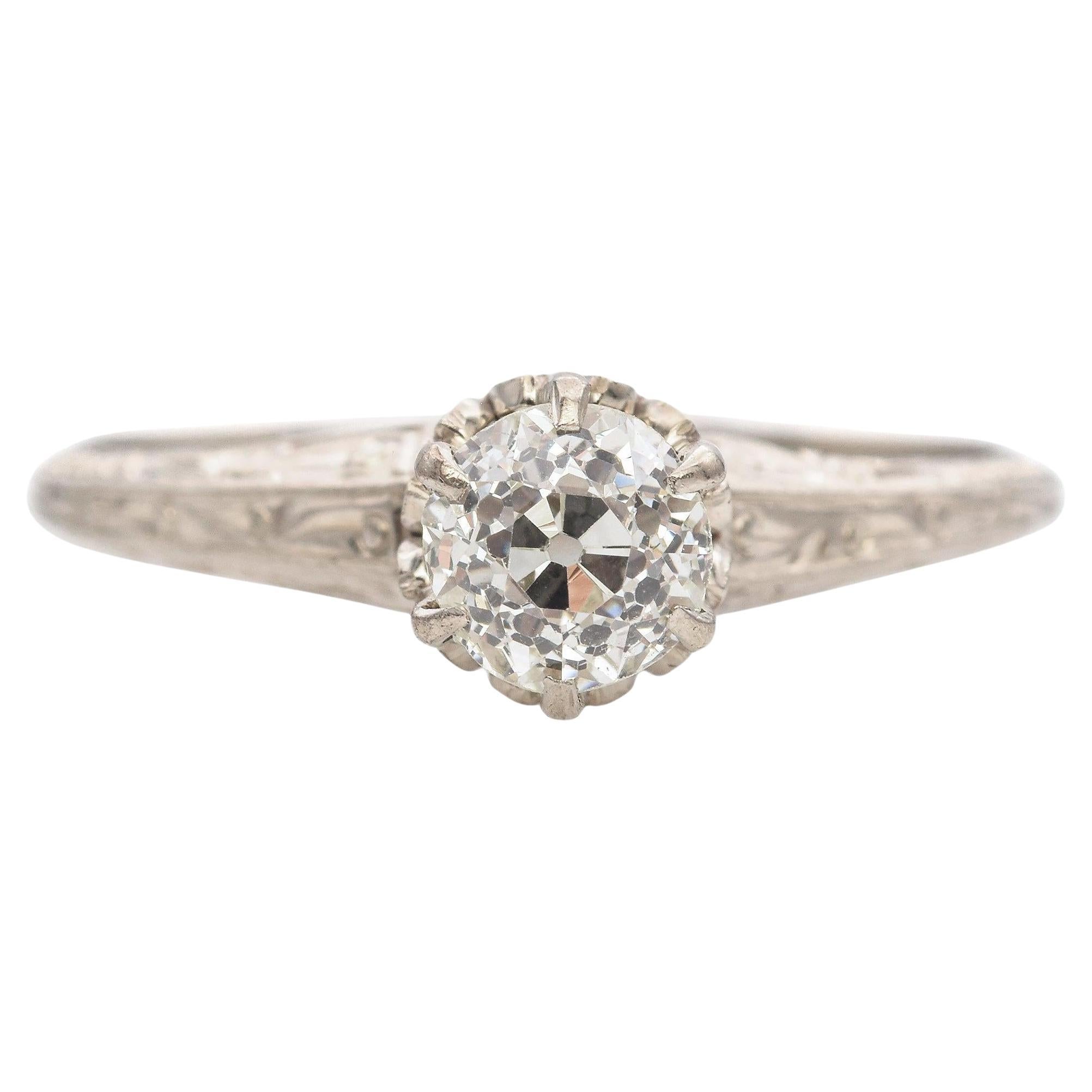 Bague ancienne en or blanc 14K avec diamant de 0,67ct à haute couronne et de type "Old Euro".