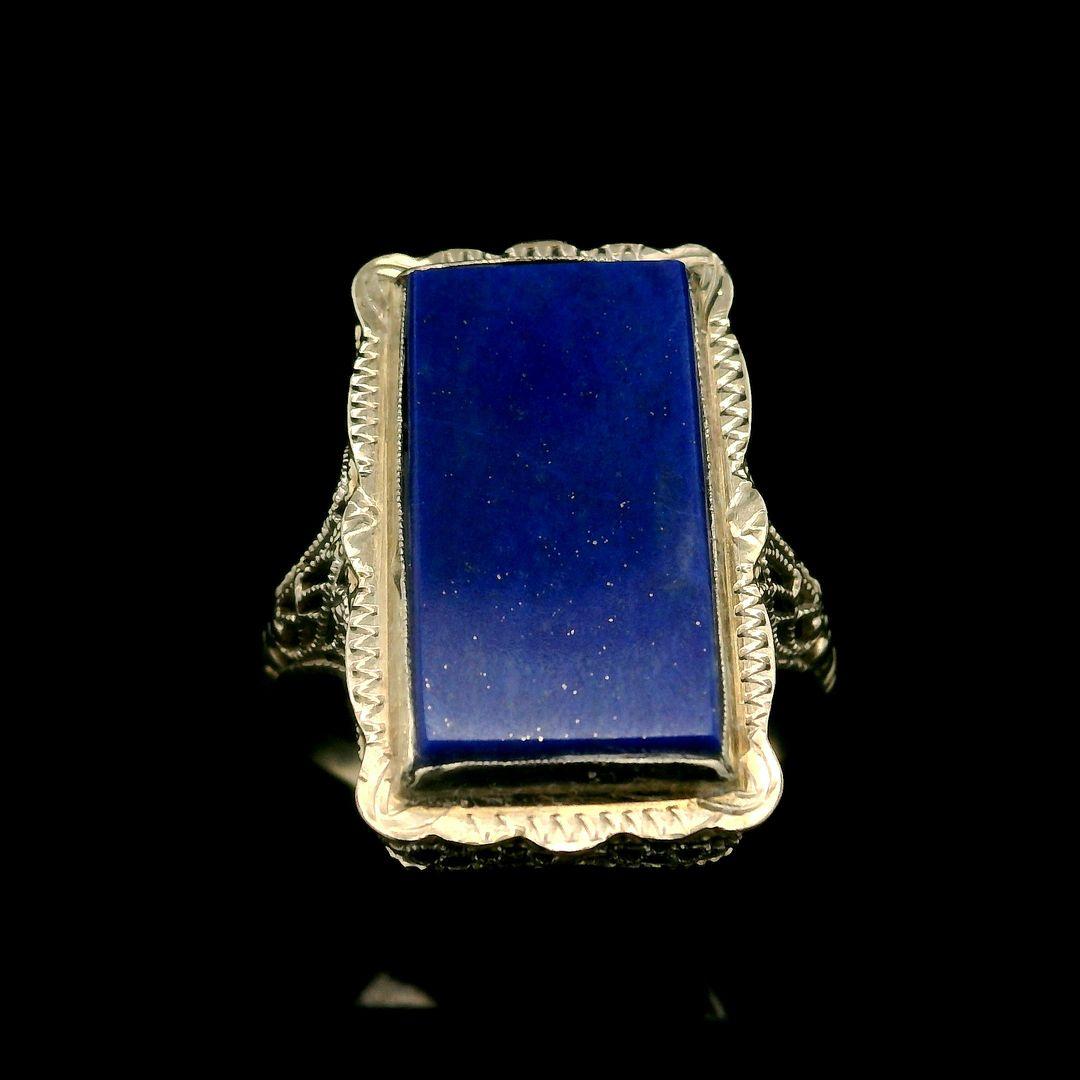 Antique 14k White Gold Large Rectangular Lapis Engraved & Filigree Cocktail Ring For Sale 4