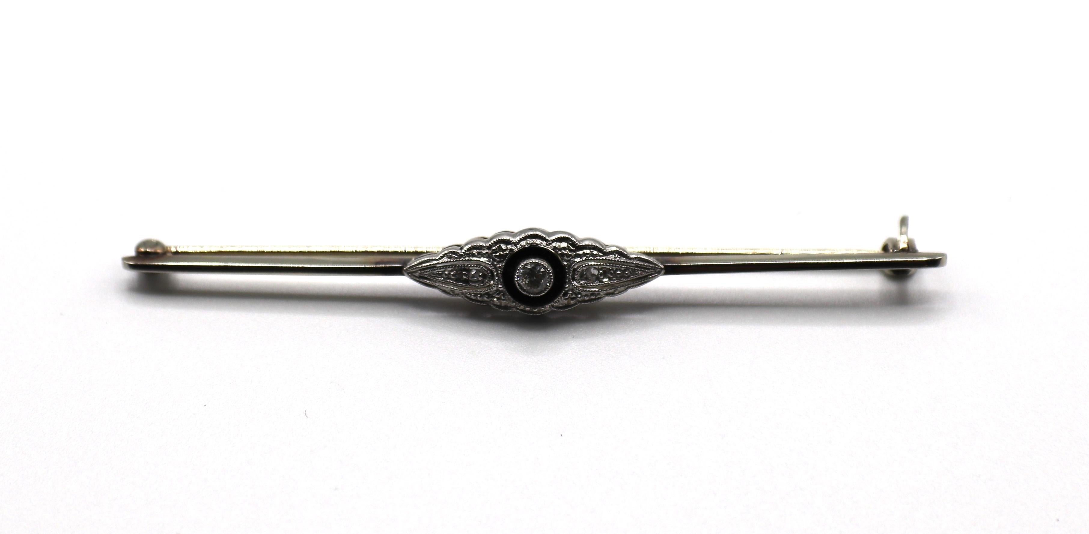 Antique 14 Karat White Gold Mine Cut and Round Diamond Black Onyx Bar Pin Brooch In Good Condition In  Baltimore, MD