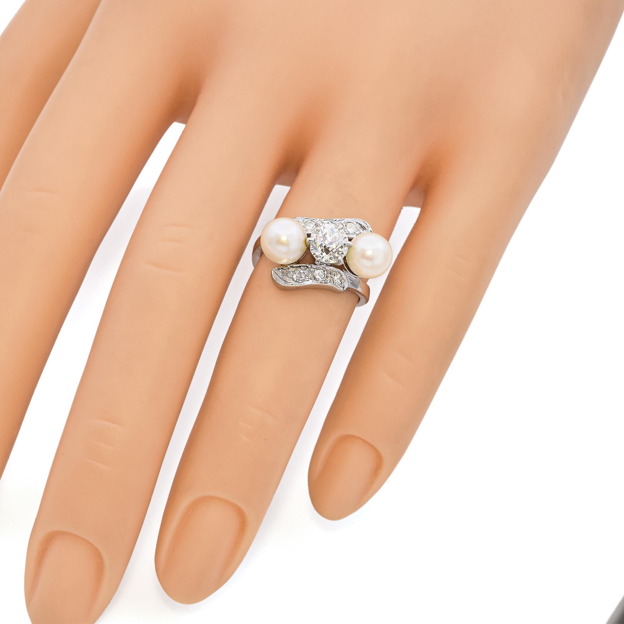 Perle Bague ancienne en or blanc 14 carats avec perle et diamants en vente