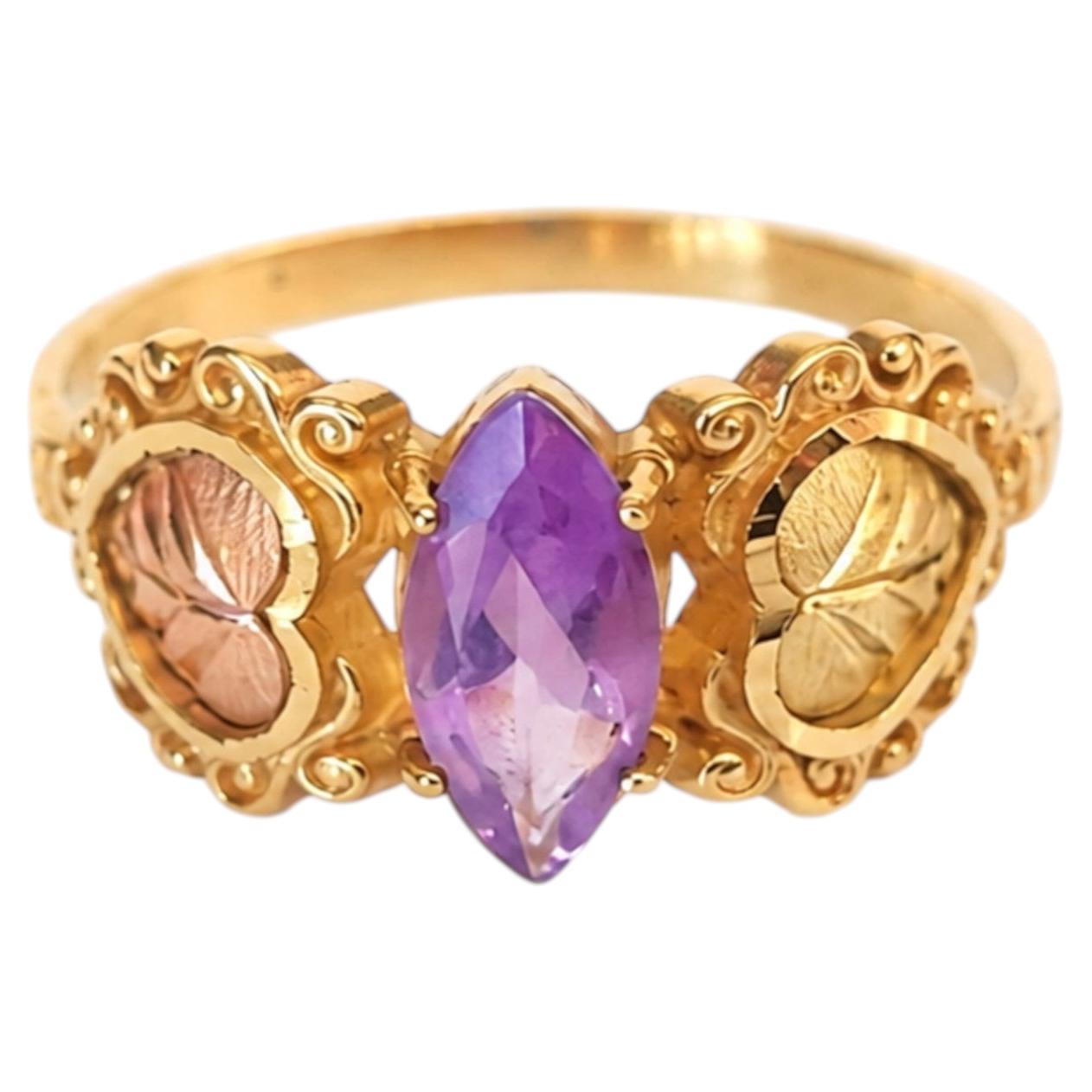 Antique 14K Yellow and Rose Gold Amethyst Sweetheart Ring, circa 1890–1910 For Sale