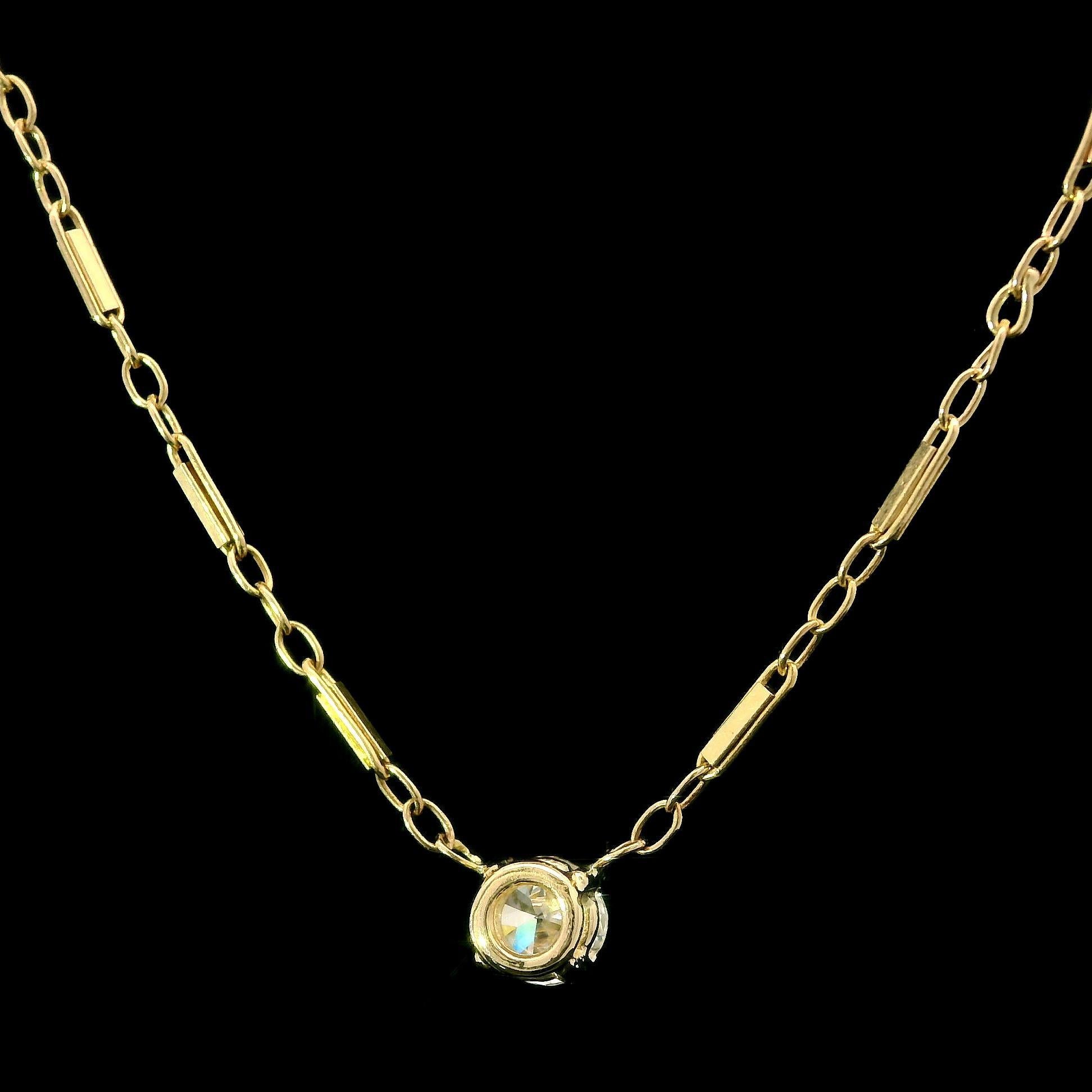 Collar Colgante Solitario Antiguo Diamante Europeo de Oro Amarillo 14k 0,34ctw Corte brillante en venta