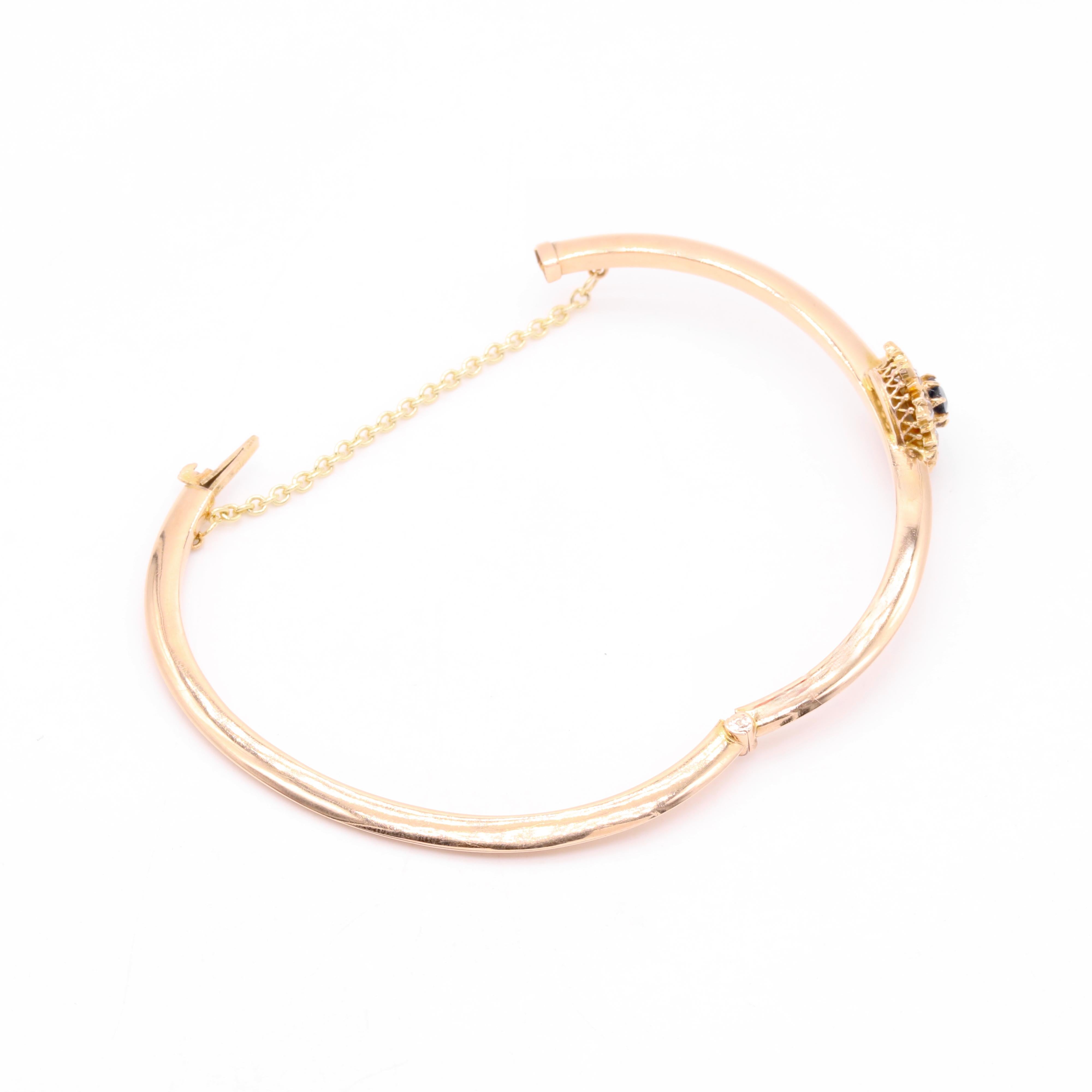 Antique 14K Yellow Gold 0.73tgw Sapphire & Old Cut Diamond Floral Cluster Bangle For Sale 4