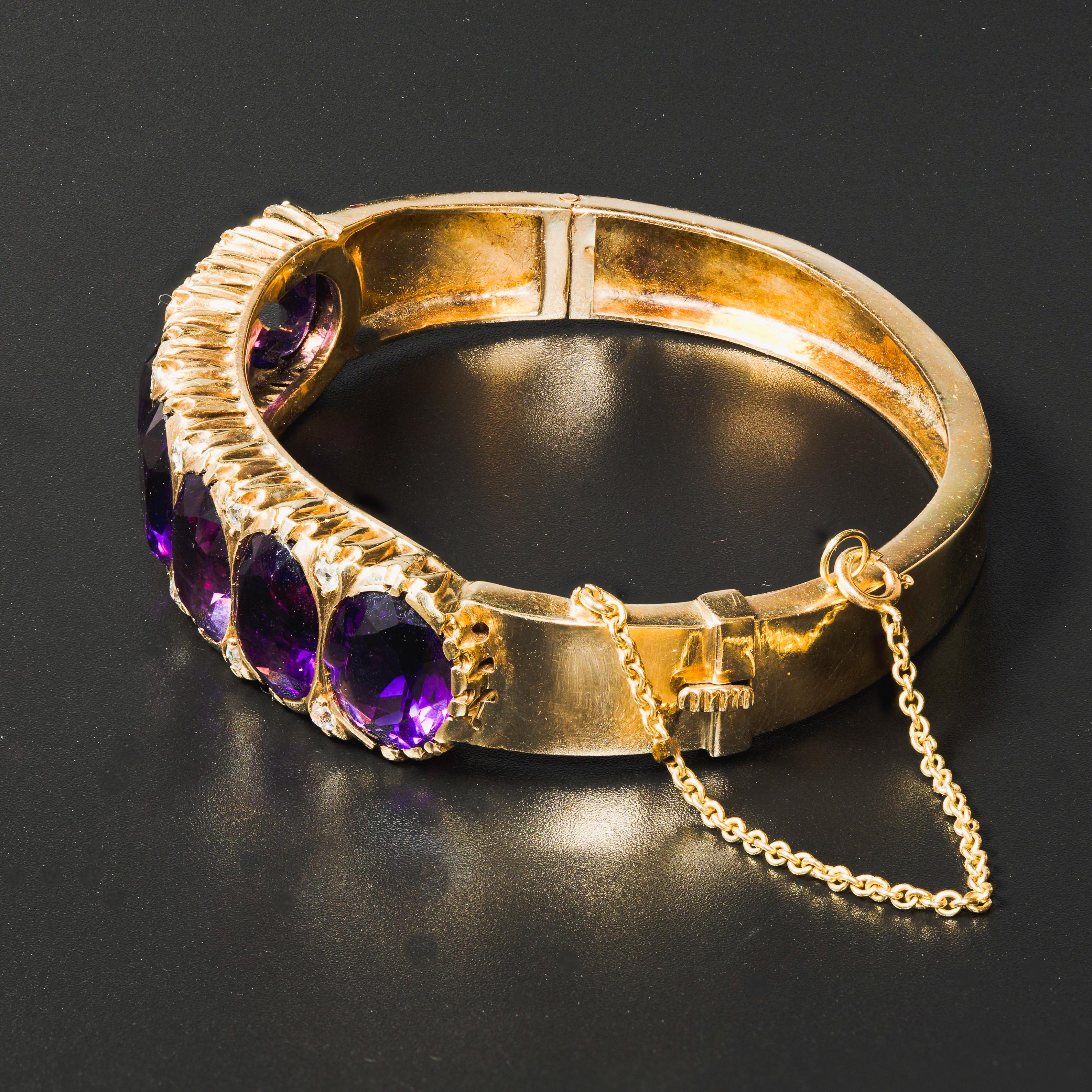 Taglio vecchia miniera Bracciale antico in oro giallo 14k con ametista e diamante Old Mine Cut in vendita
