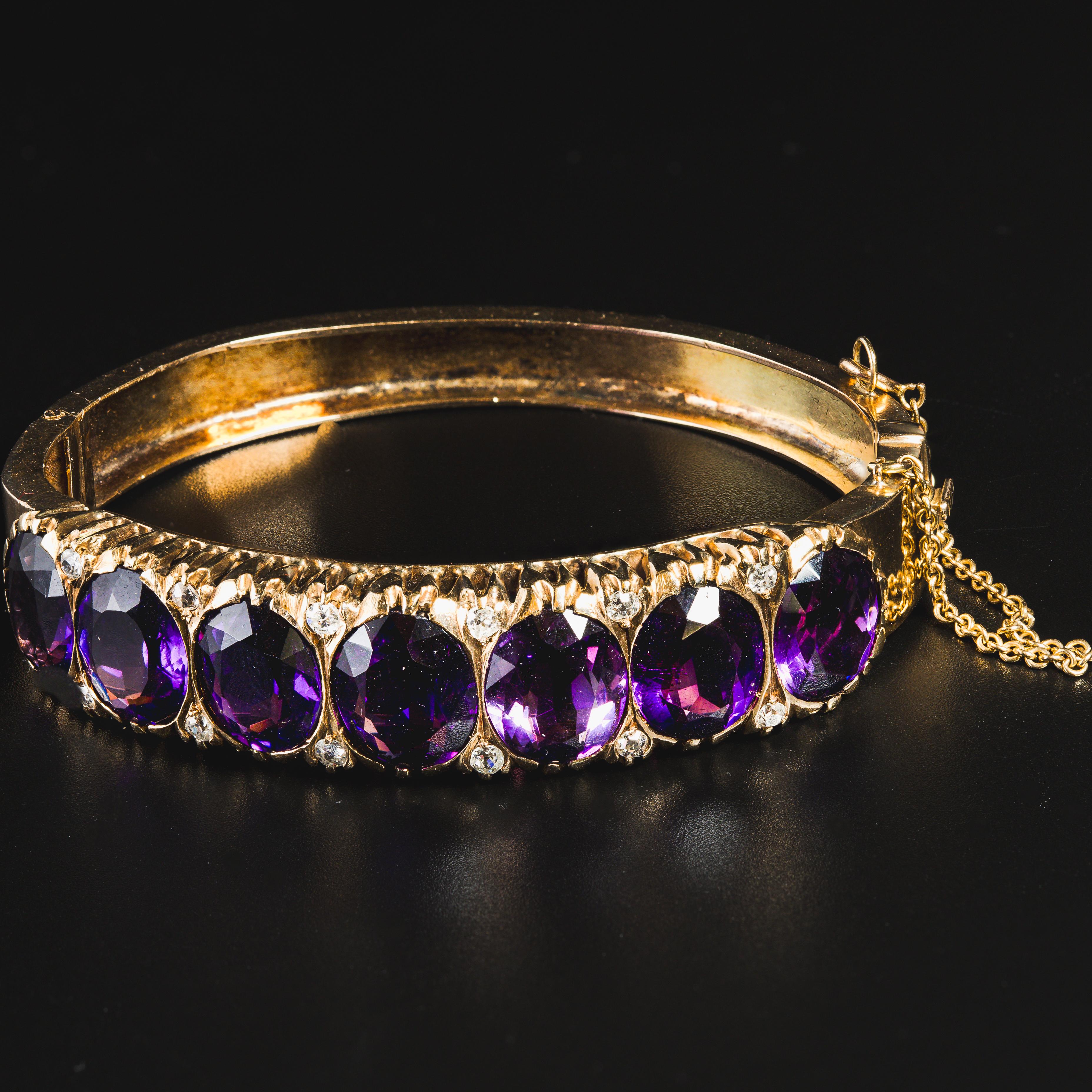 Bracciale antico in oro giallo 14k con ametista e diamante Old Mine Cut in vendita 4