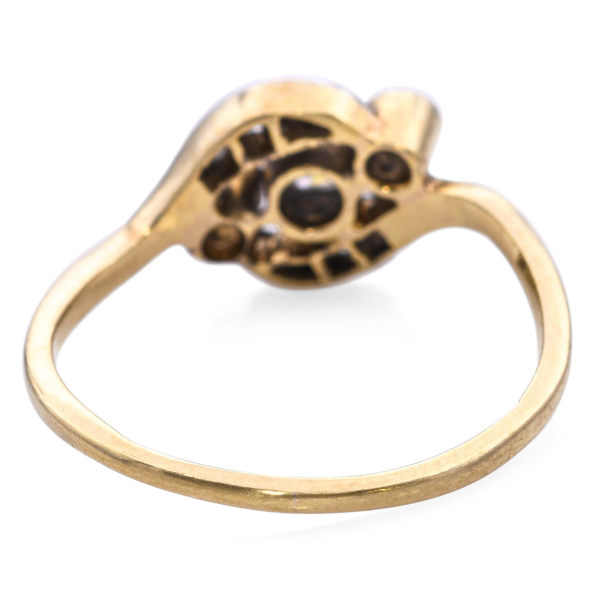 Donna Antique 14k Yellow Gold Diamond Ring in vendita