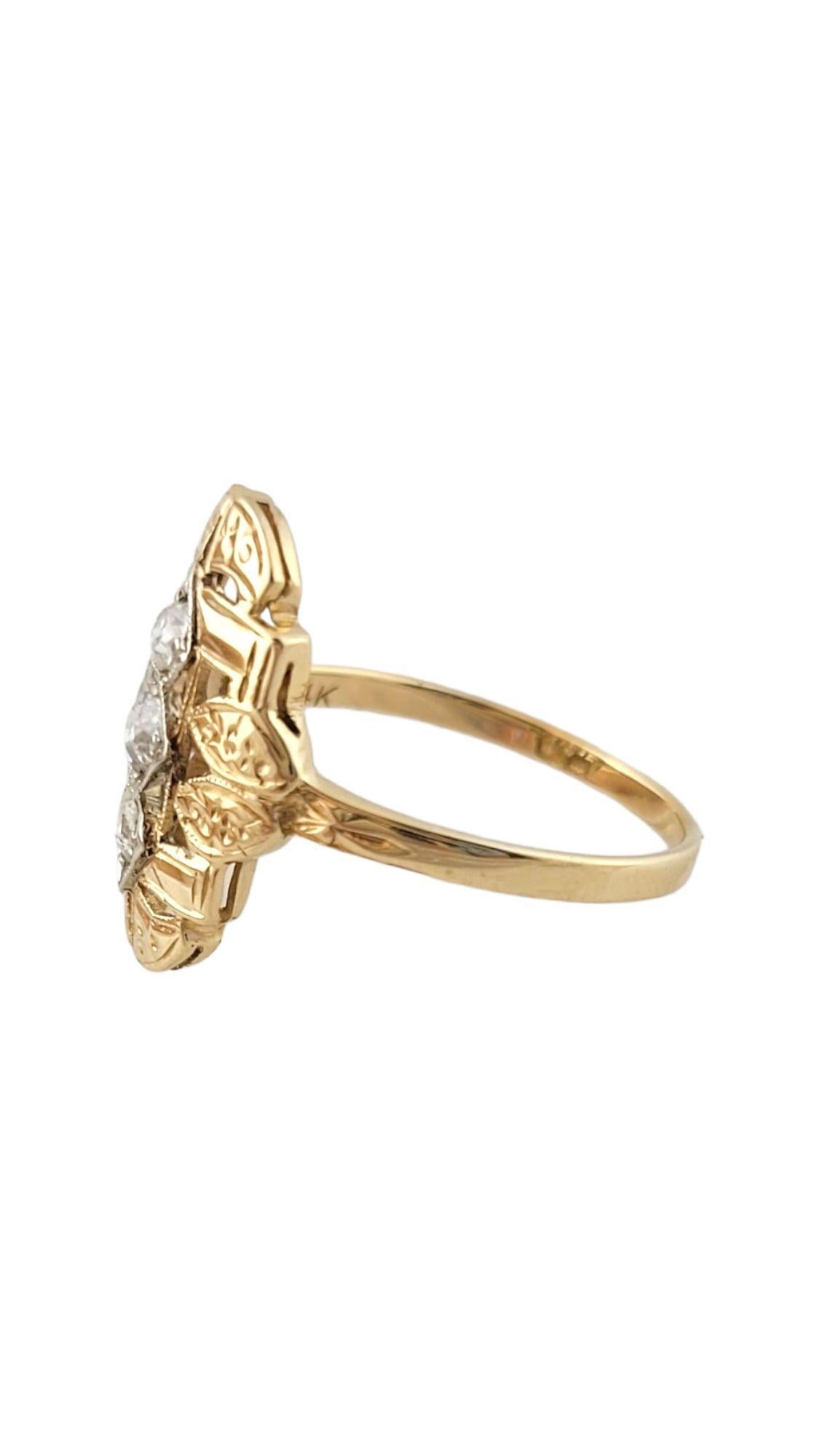 14K Yellow Gold Antique Diamond Ring Size 6.75

This gorgeous 14K yellow gold antique ring features 3 sparkling, old mine cut diamonds!

Approximate total diamond weight: 0.30 cts

Diamond clarity: I1

Diamond color: I-K

Ring size: 6.75
Shank: