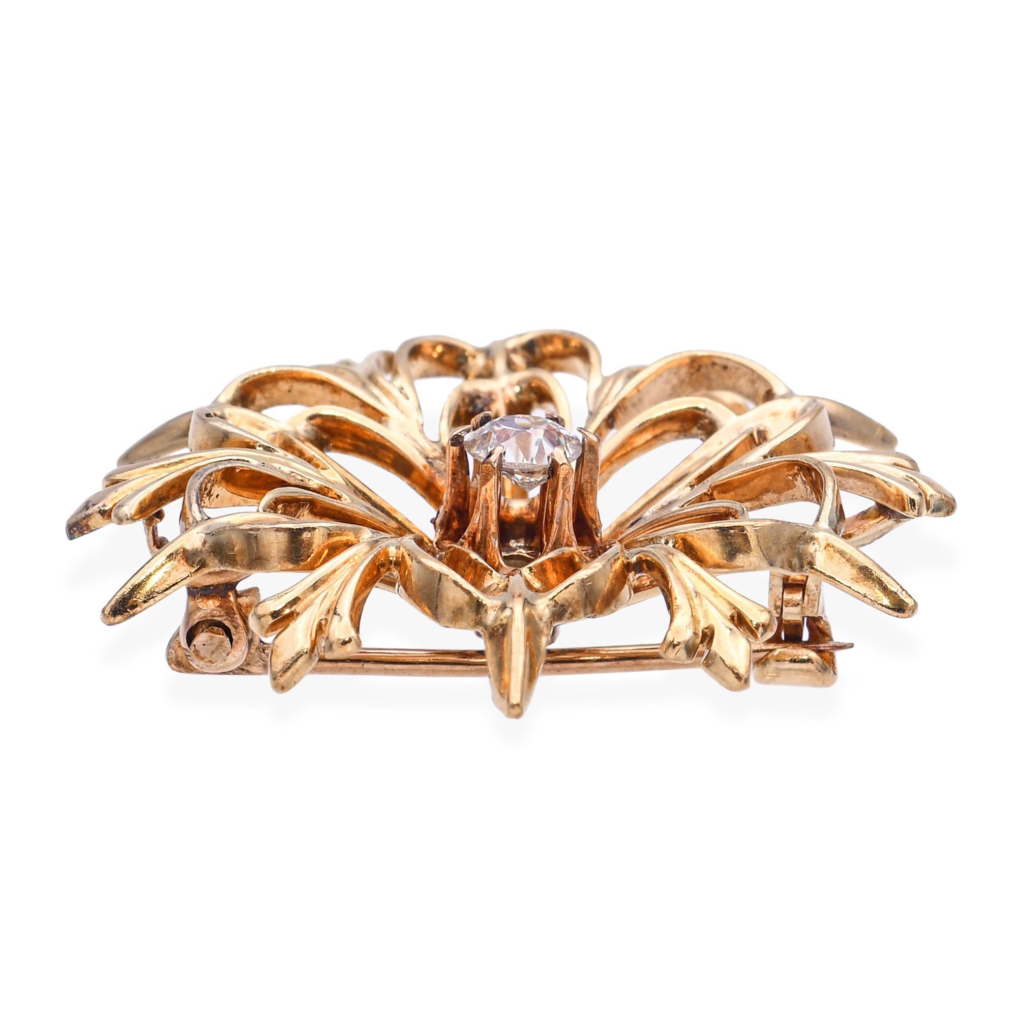 Broche ancienne en or jaune 14k avec étoile et diamant Bon état - En vente à New York, NY