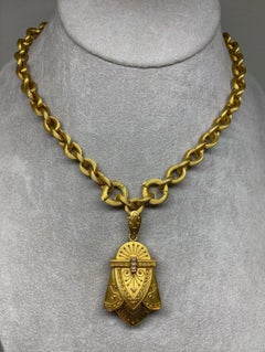 Antique 14k Yellow Gold Etruscan Revival Victorian Locket Pendant Chain Necklace