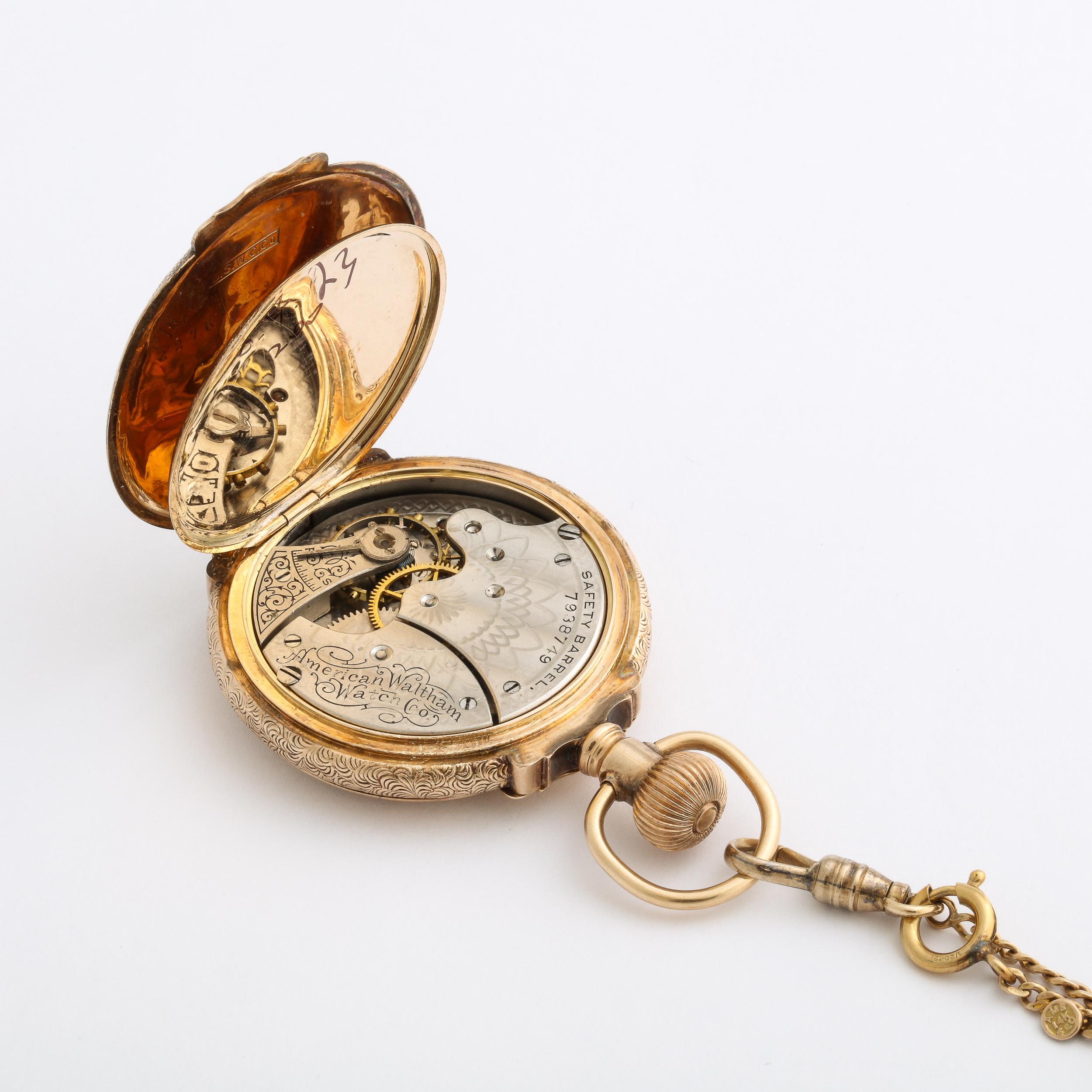 Montre de chasse d'antiquités pour femme en or jaune 14 carats avec chaîne  par Waltham Watch Co. 1888 en vente 13