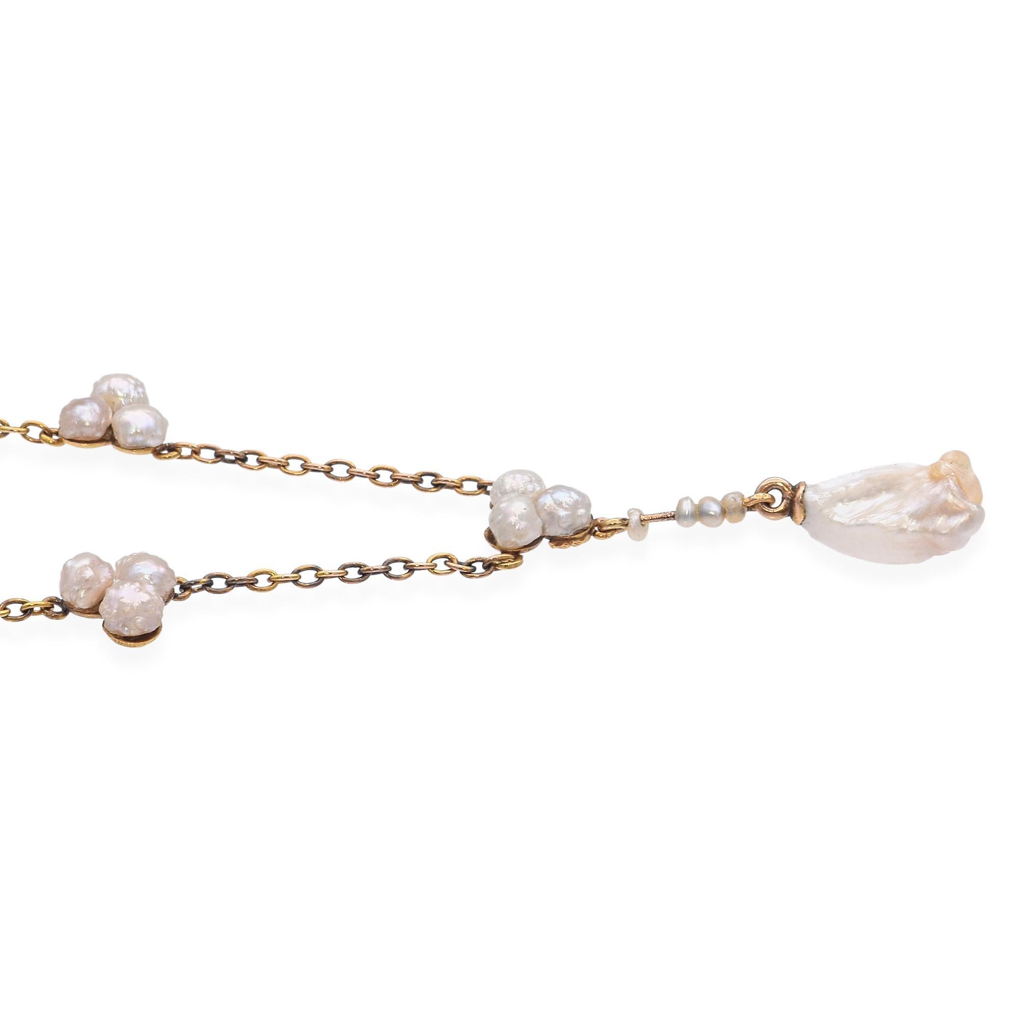Collana antica con perle naturali in oro giallo 14k In condizioni buone in vendita a New York, NY