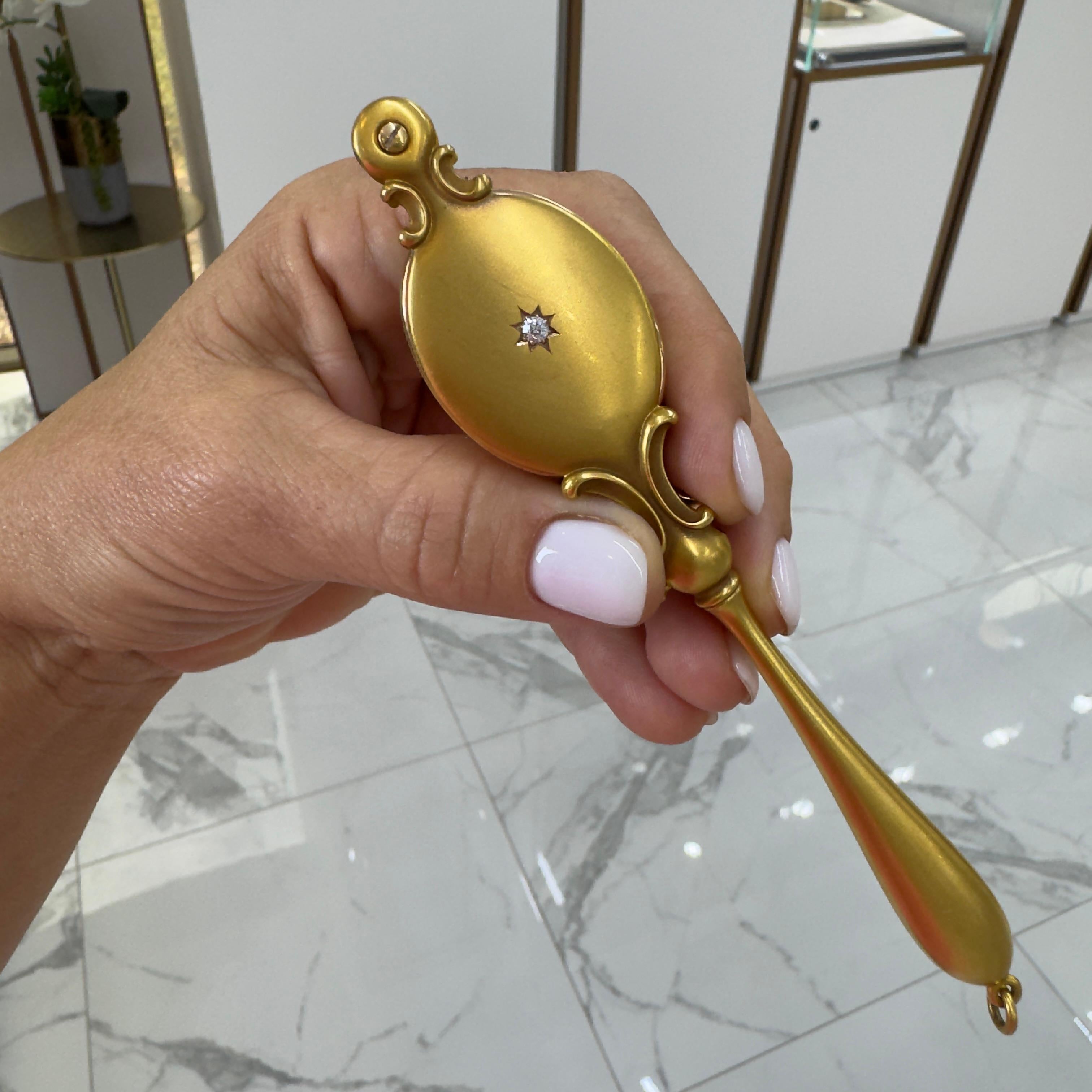Verres d'opéra anciens Lorgnette pliants en or jaune 14 carats avec diamants taille vieille Europe en vente 1