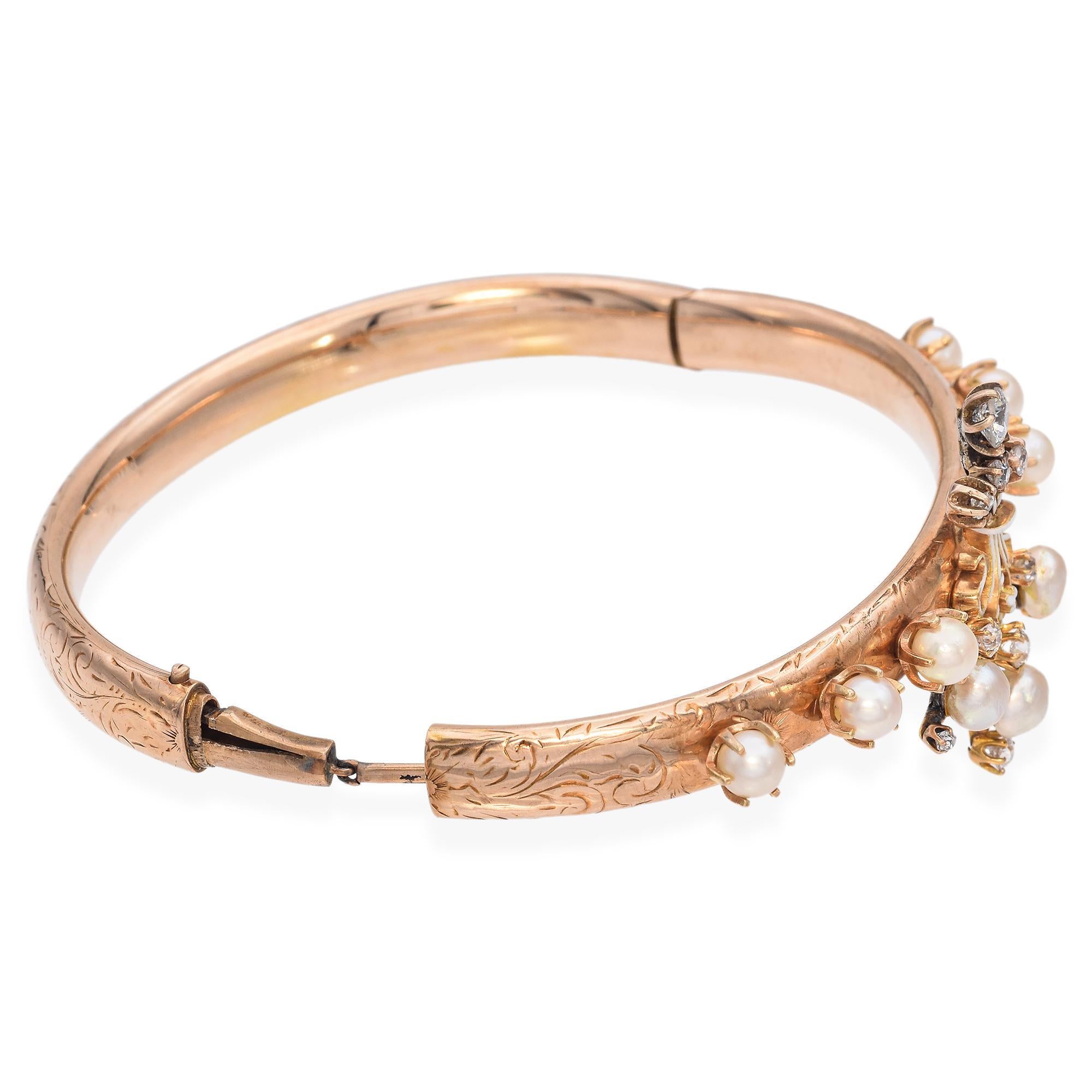 Antique 14k Yellow Gold Pearl and Diamond Bracelet In Good Condition For Sale In New York, NY