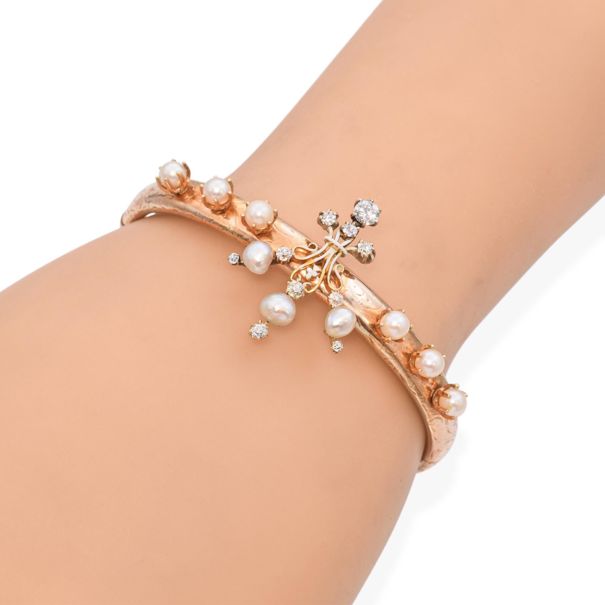 Women's Antique 14k Yellow Gold Pearl and Diamond Bracelet For Sale