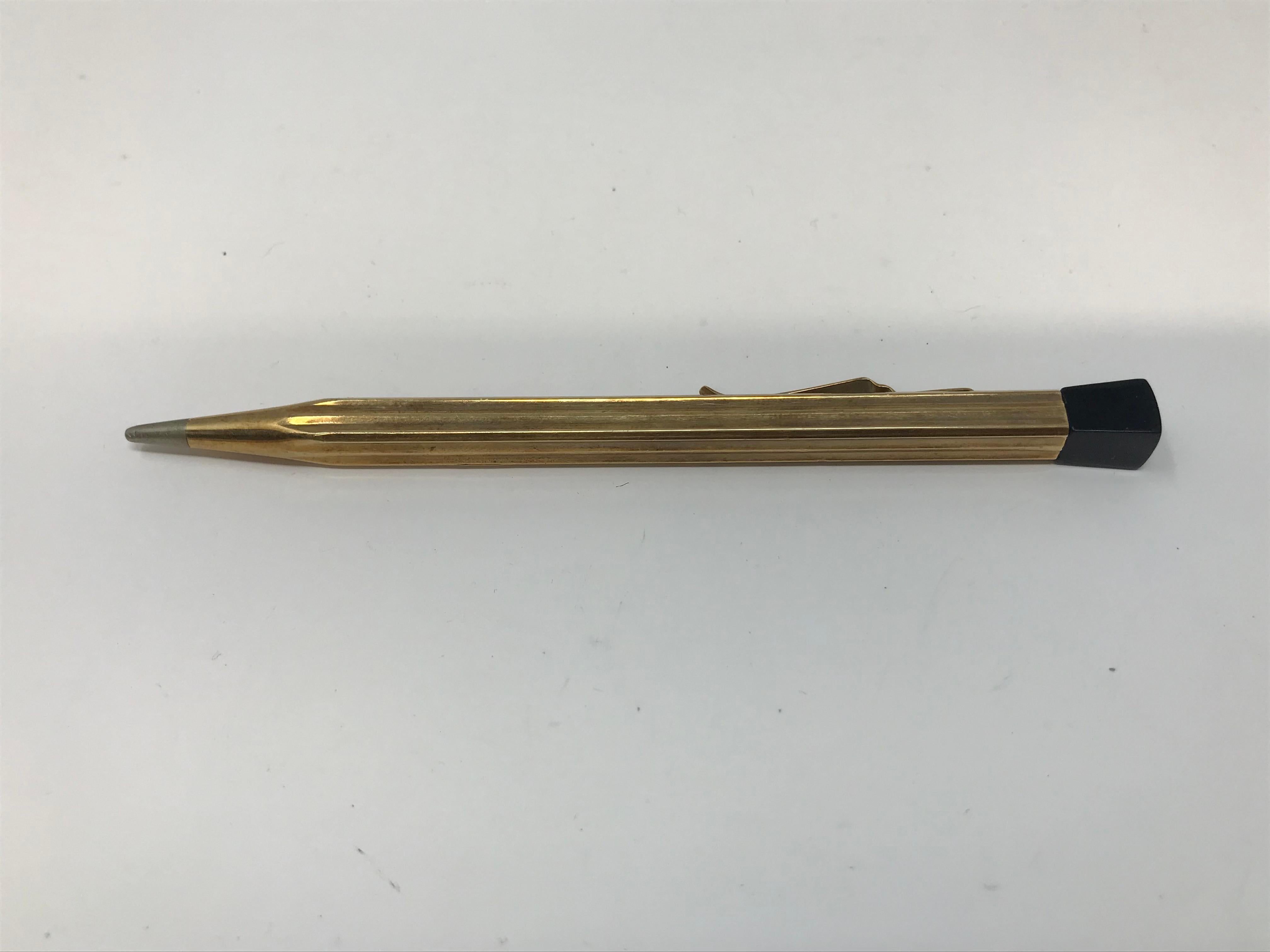 Antique 14k Yellow Gold Pencil Pen In Good Condition For Sale In Montreal, QC
