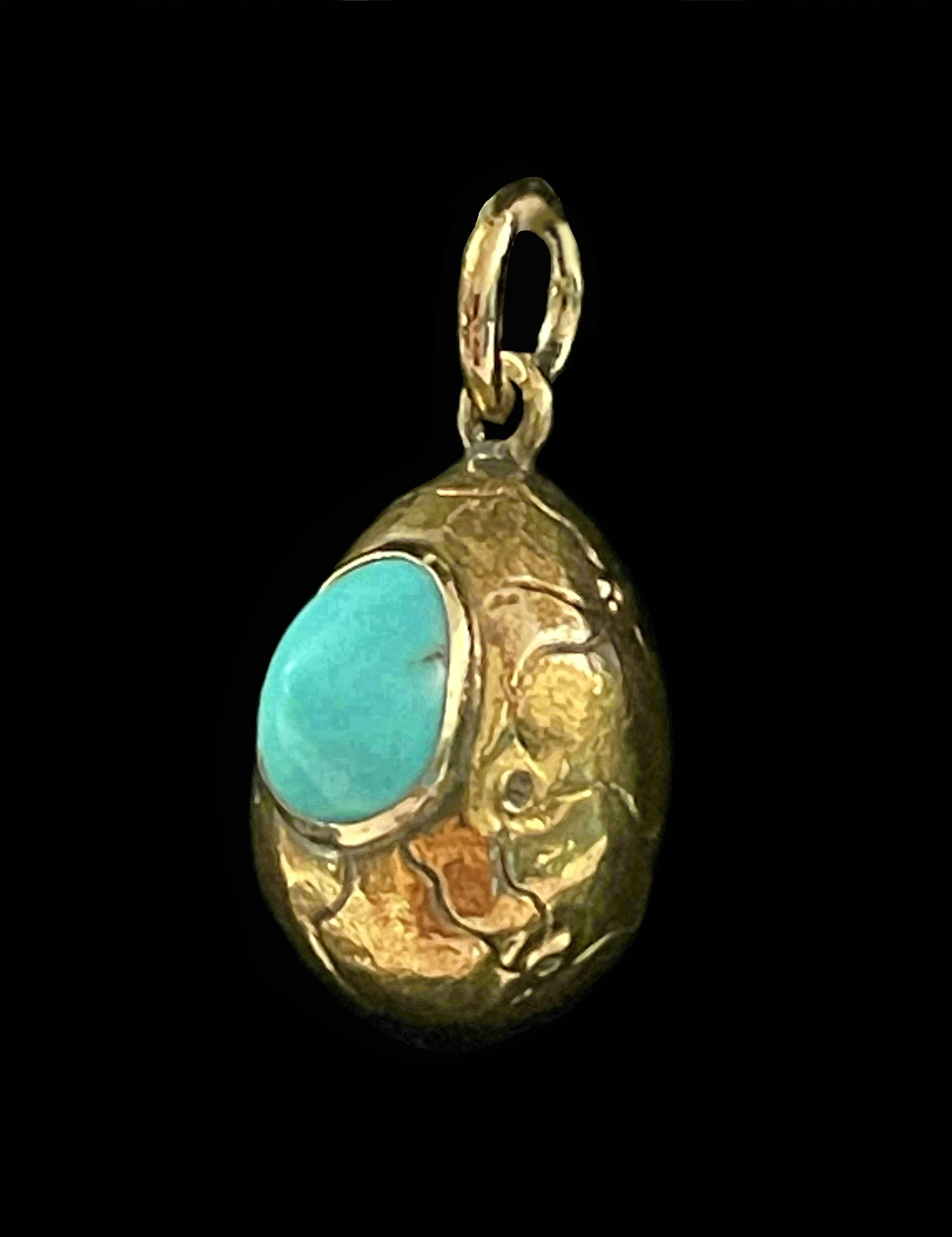 Cabochon Antique 14K Yellow Gold & Persian Turquoise Egg Pendant - Early 20th Century For Sale