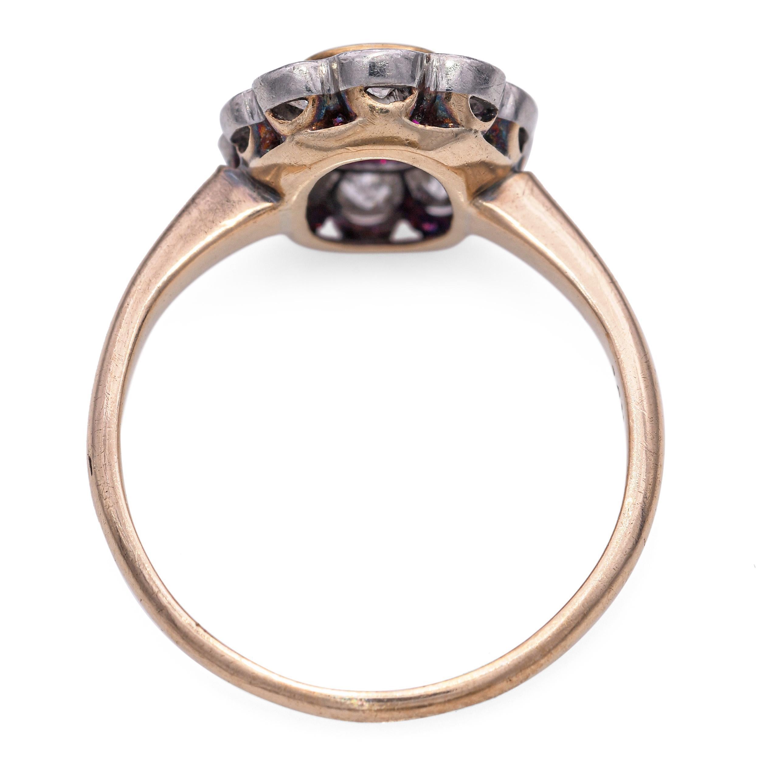 Donna Anello antico in oro giallo 14k e platino 0,51ct con rubino e diamante a raggiera in vendita