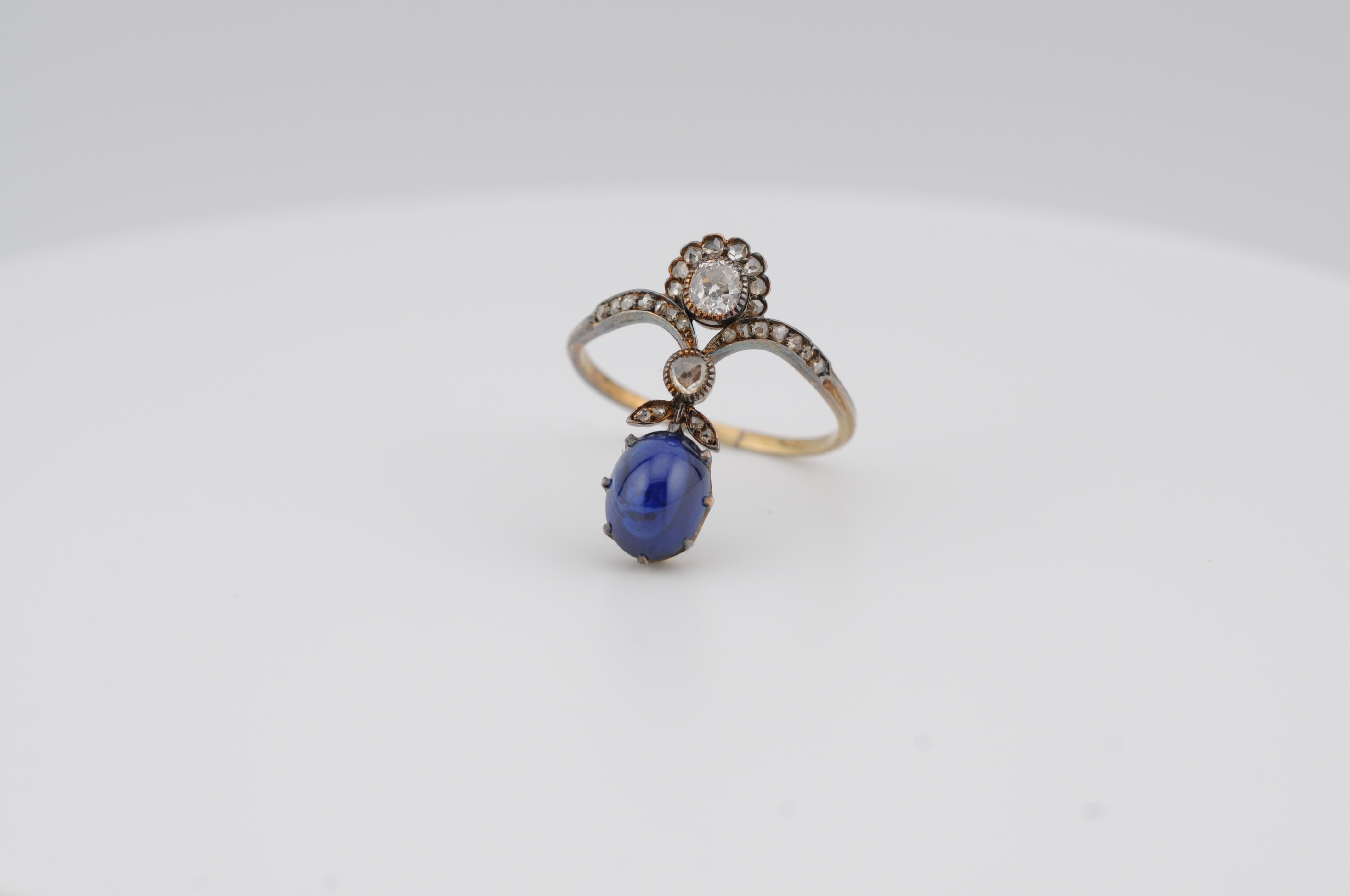Bague ancienne en or jaune 14 carats avec saphir bleu roi en vente 5