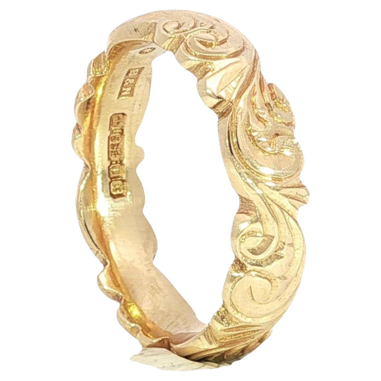 Anillo antiguo de oro amarillo de 14 quilates con grabado de volutas Talla 6.25