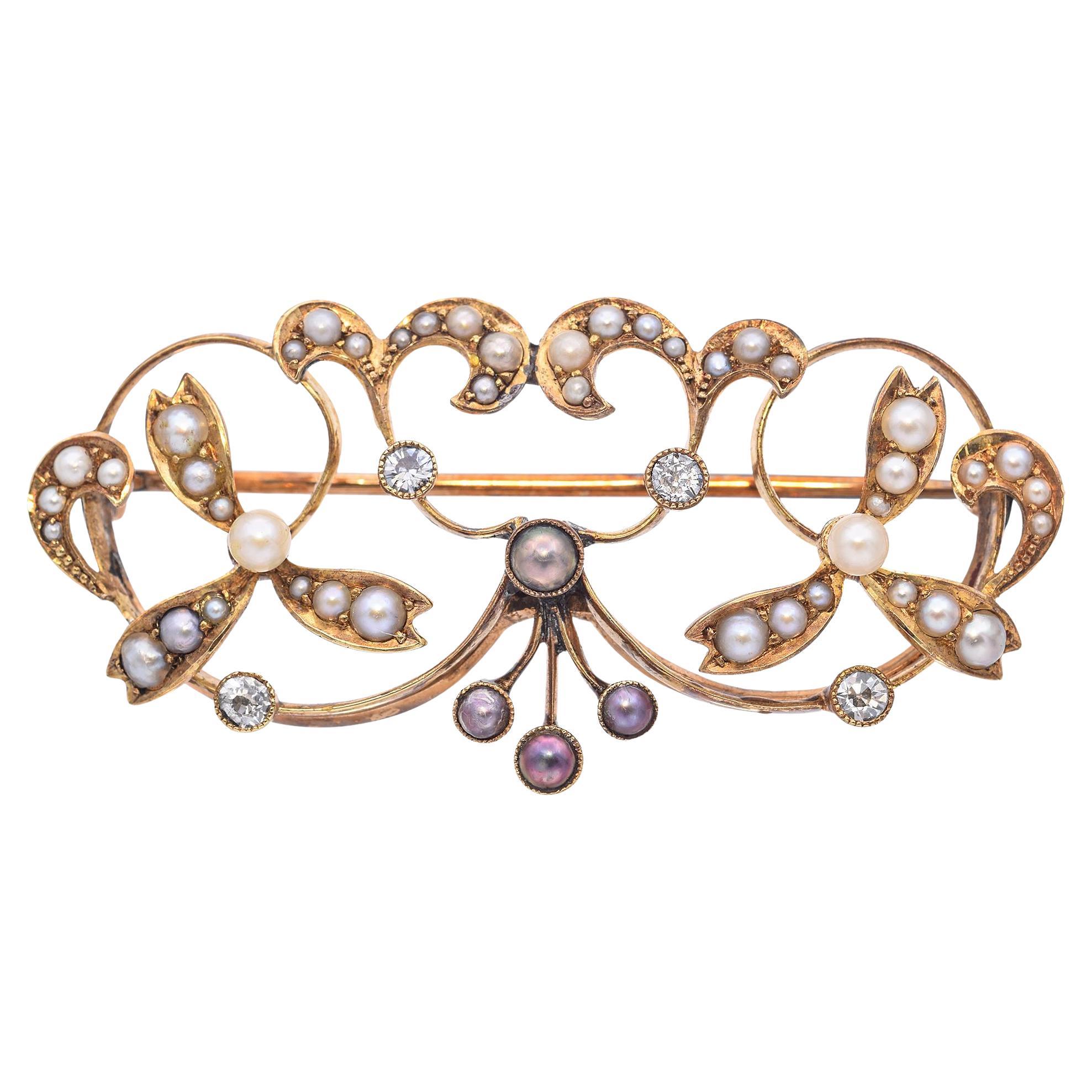 Broche antiguo de oro amarillo de 14k con perlas y diamantes