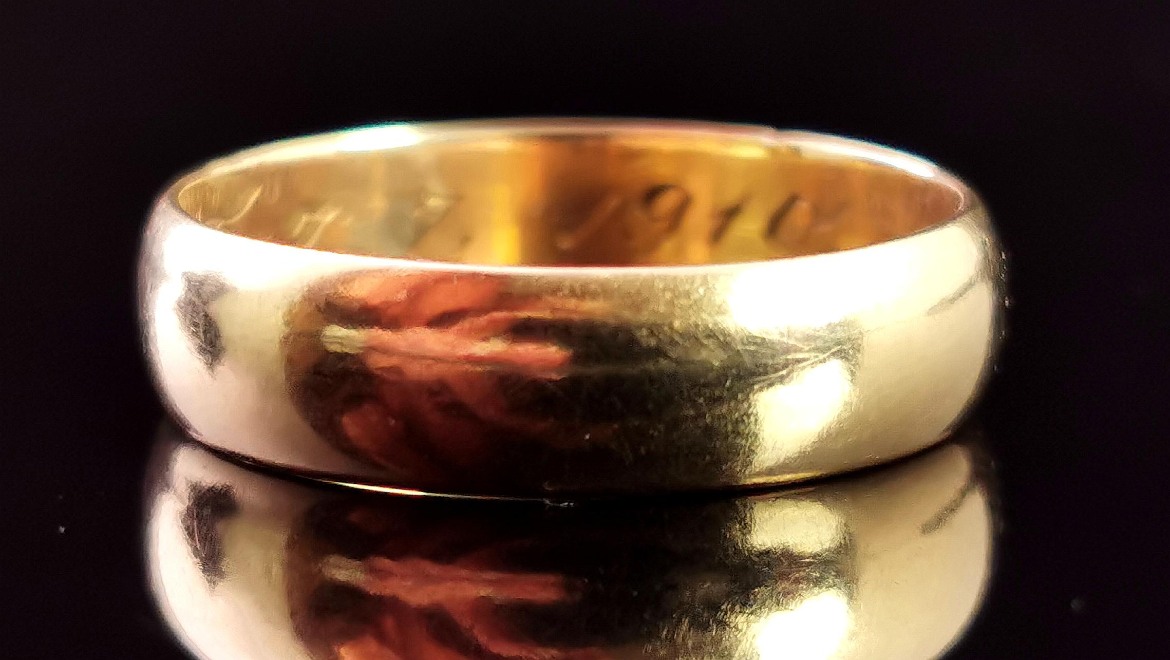 Antique 14k yellow gold wedding band ring, Engraved 2