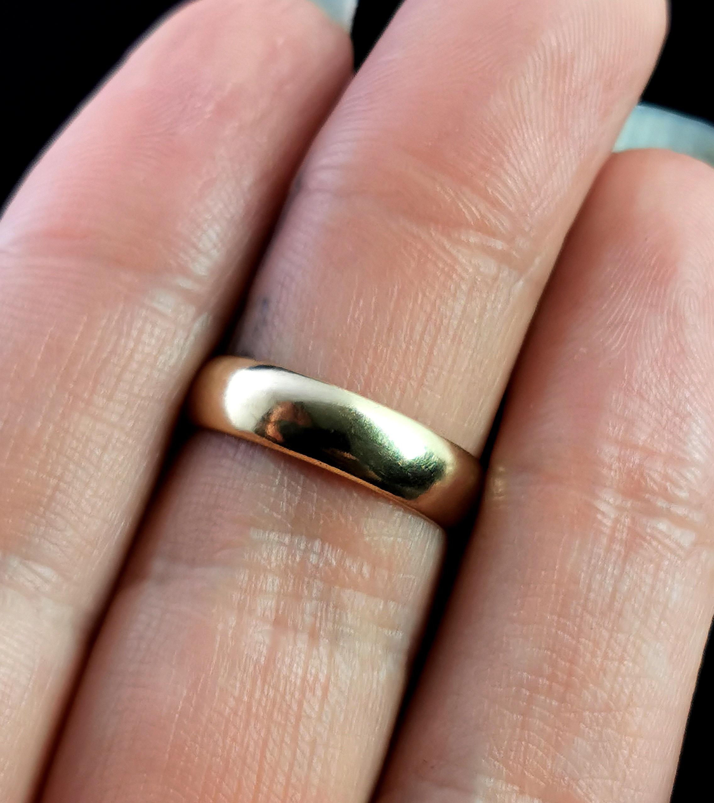 Antique 14k yellow gold wedding band ring, Engraved 3