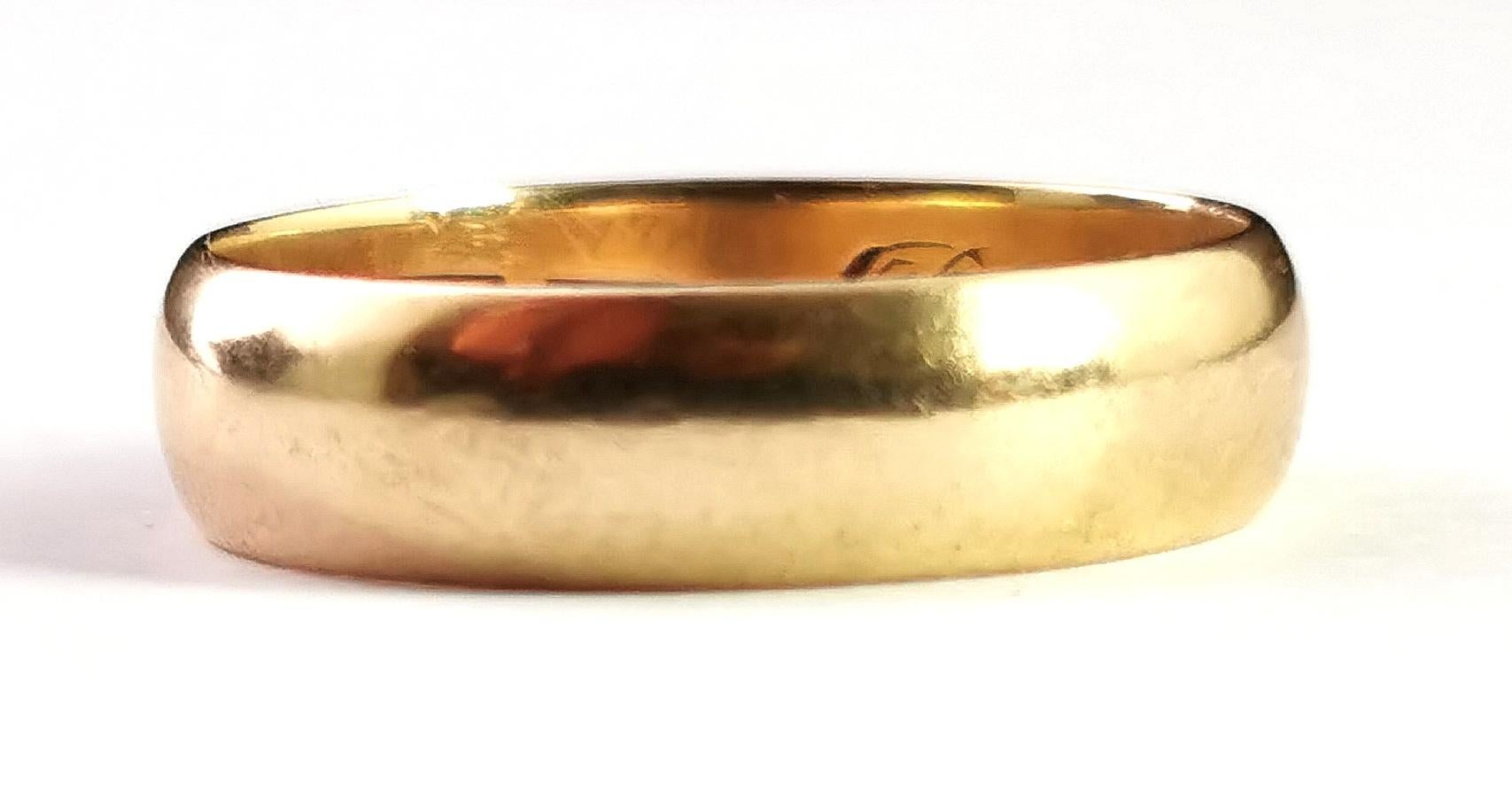 Antique 14k yellow gold wedding band ring, Engraved  5