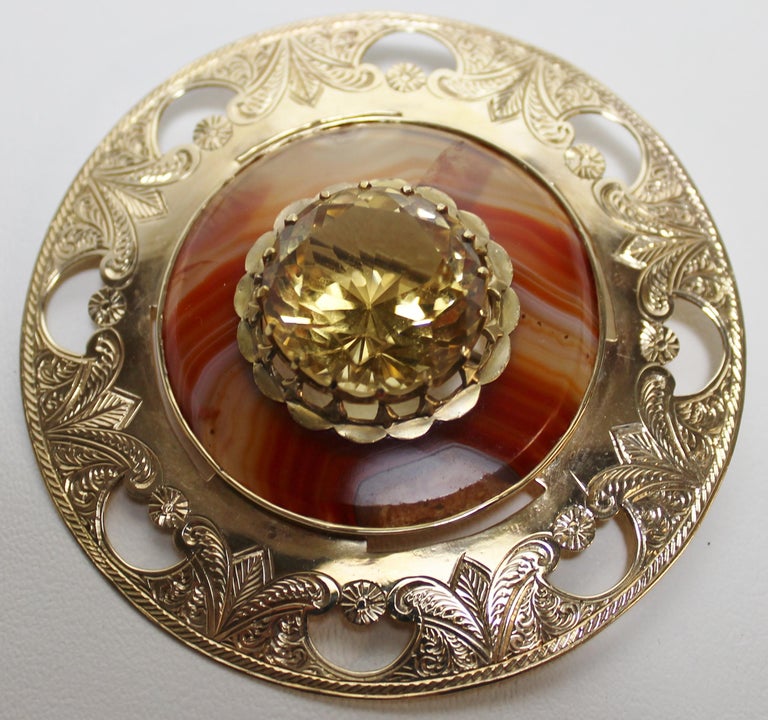 14Karat Engraved Gold with Agate and Claw Set Citrine Quartz Brooch Pendant Pin For Sale at 1stdibs