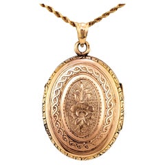 Antique 14Kt Yellow Gold Finely Engraved Victorian Oval Locket with Chain