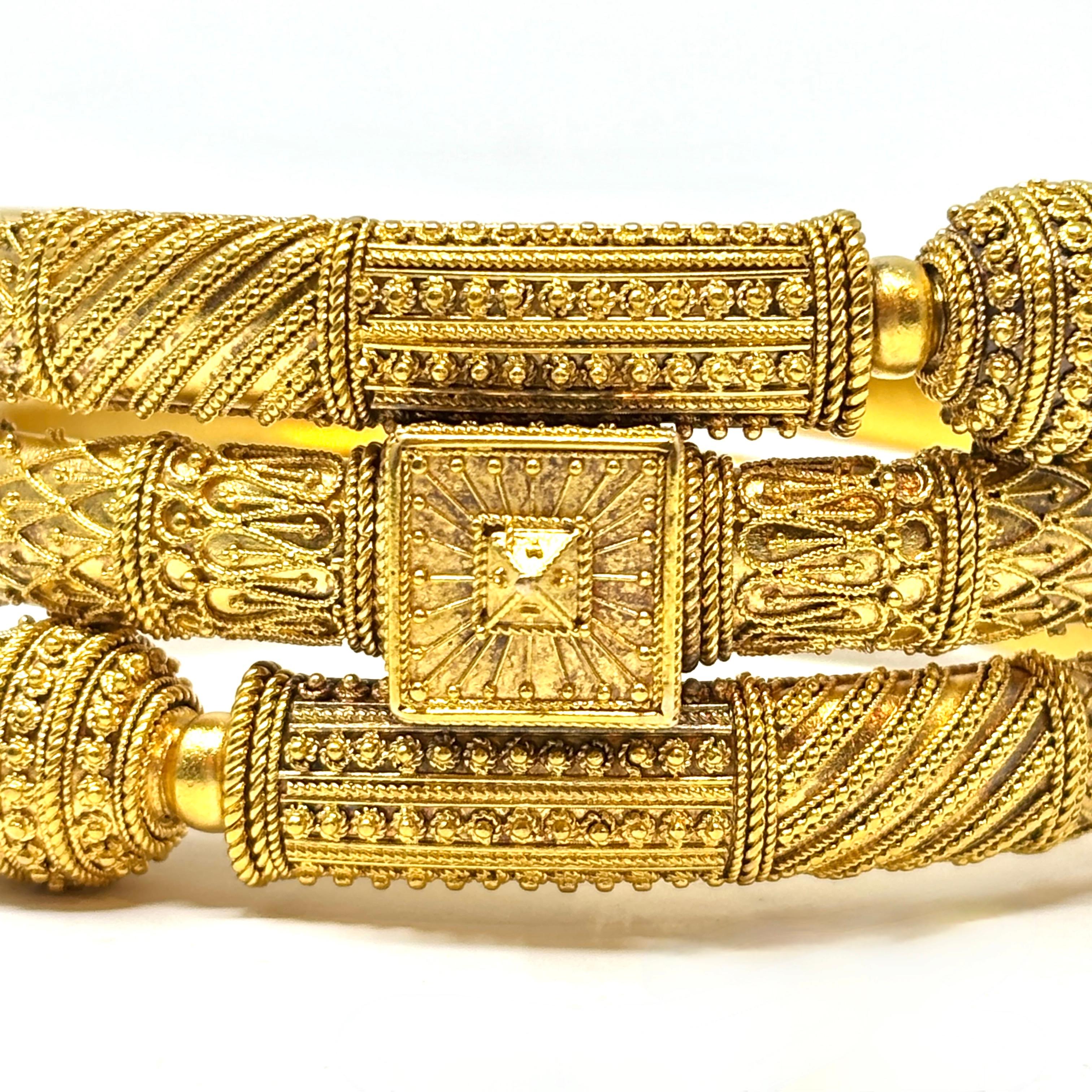 Antico Revival etrusco in oro 15 carati  Bracciale in vendita 3