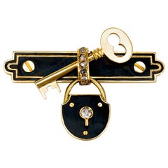 Antique 15 Karat Gold Diamond and Black Enamel Lock and Key Brooch Pin, 1880s