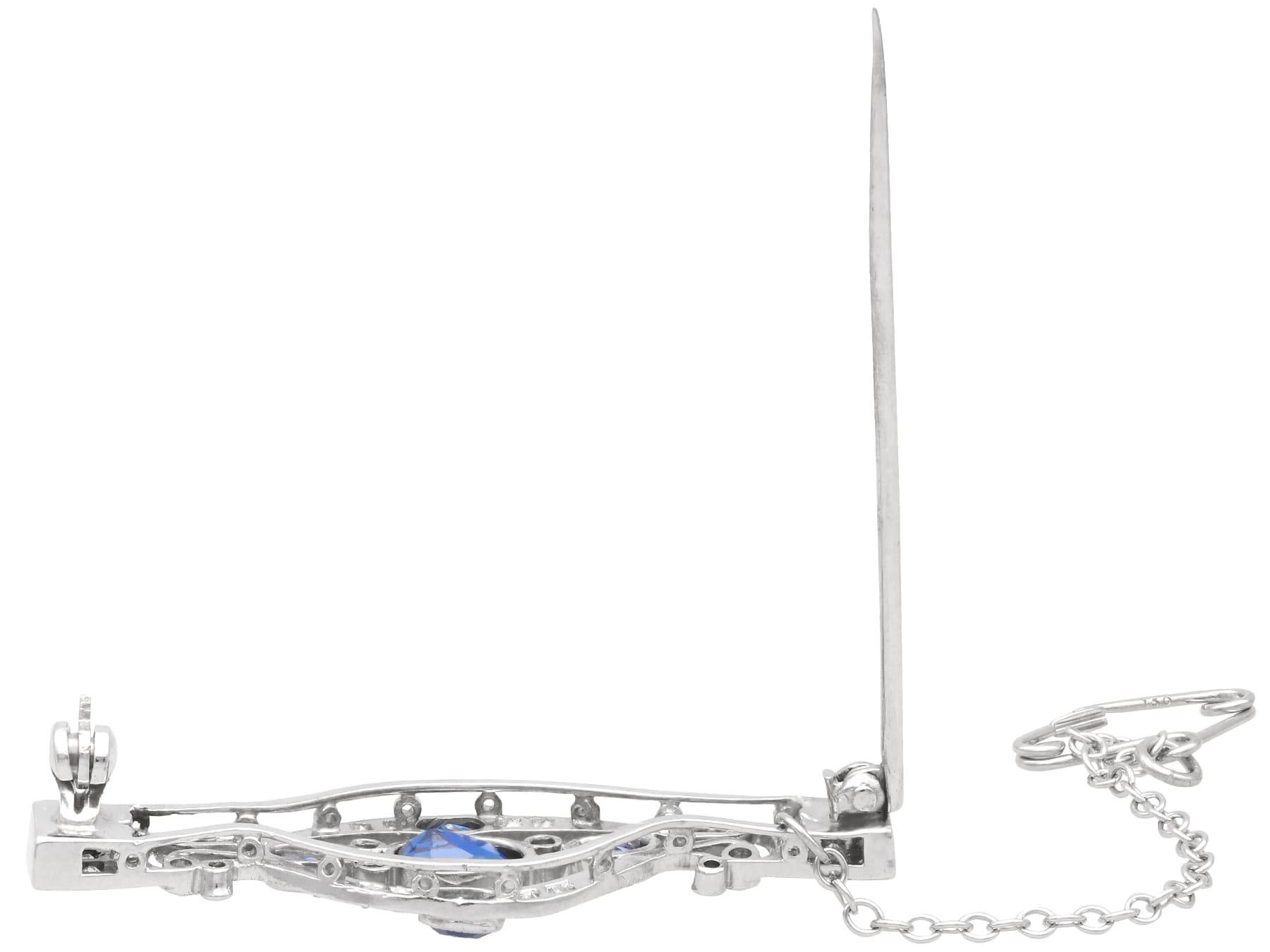 Antique 1.50 Carat Sapphire, 0.60 Carat Diamond and Platinum Brooch Circa 1910 For Sale 1