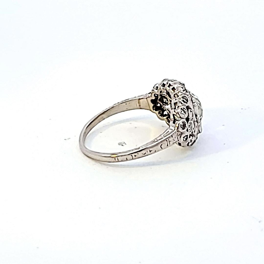 Art déco Bague de fiançailles en platine avec diamant taille européenne ancienne de 1,51 carat I-VS1 en vente