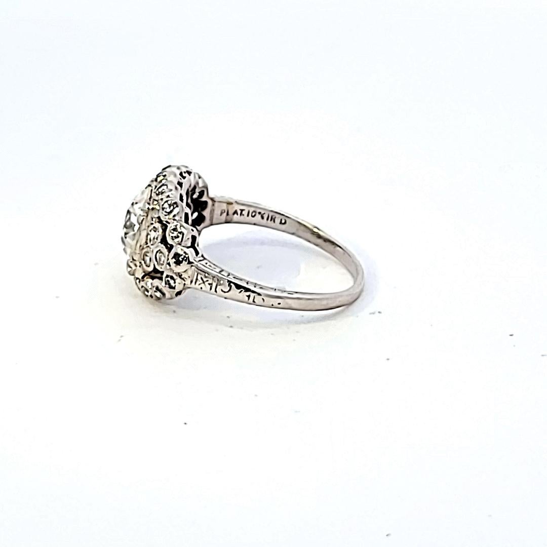Bague de fiançailles en platine avec diamant taille européenne ancienne de 1,51 carat I-VS1 en vente 2