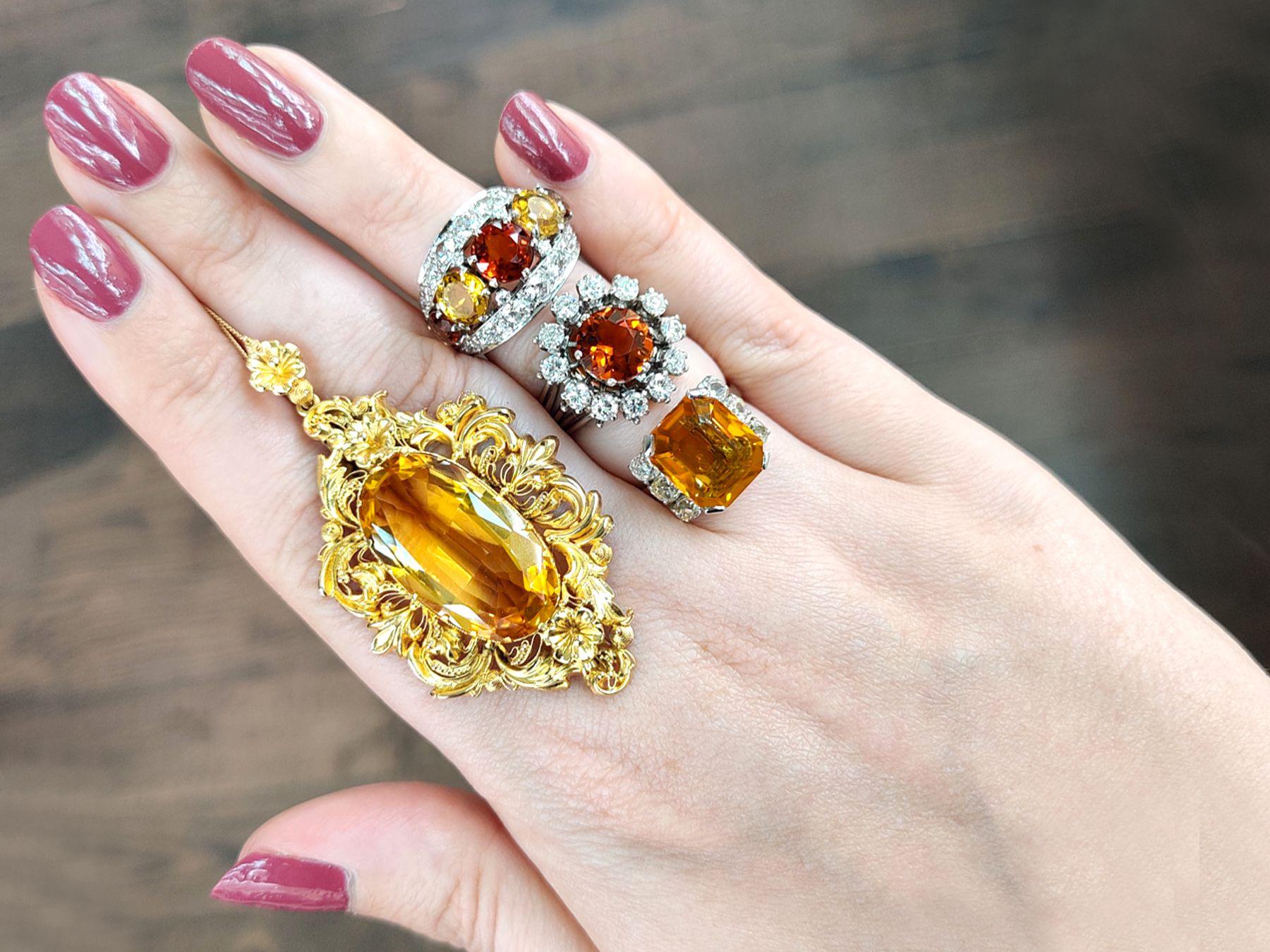 Antique 15.34 Carat Citrine and 18k Yellow Gold Pendant 4