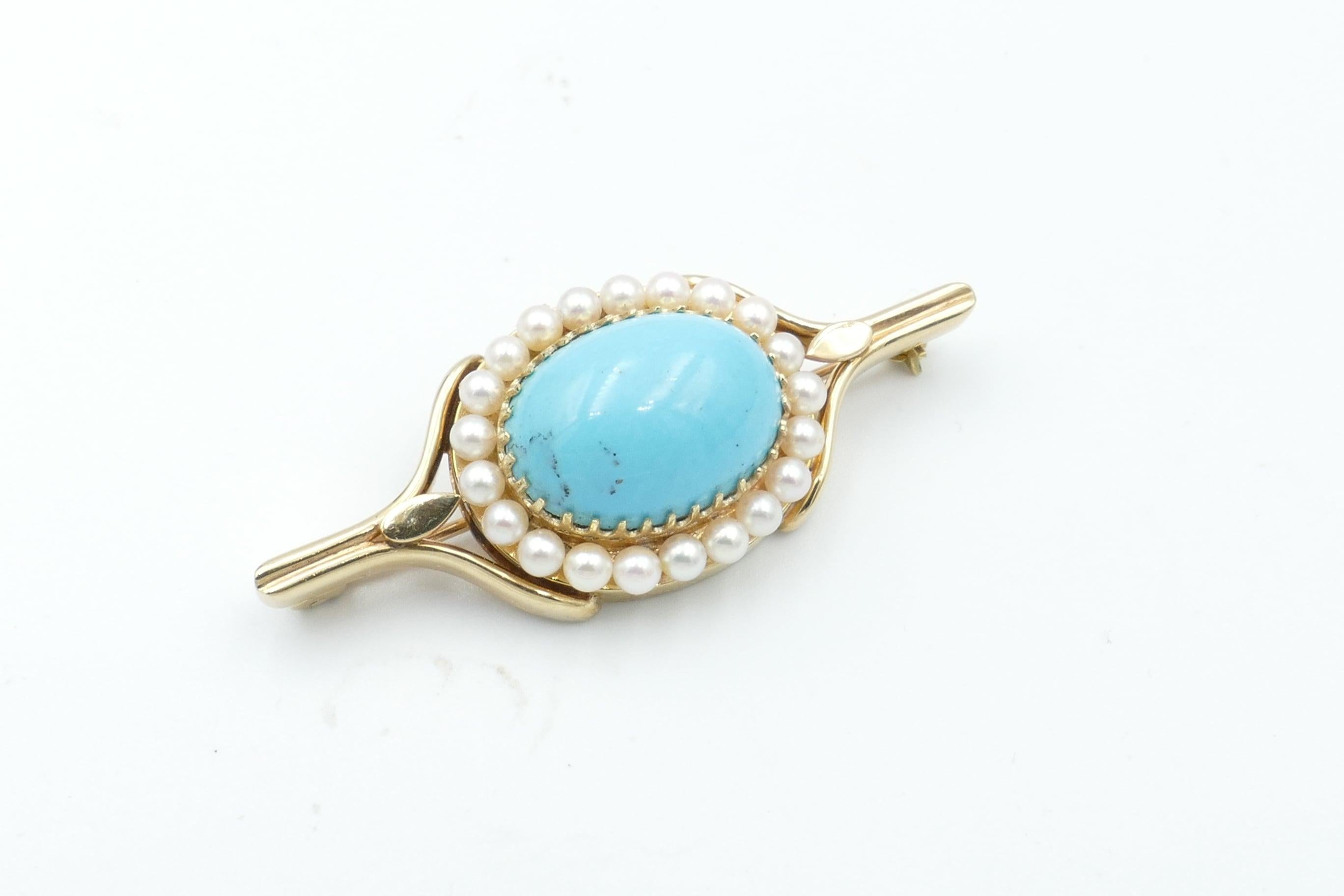 This high quality old Turquoise Sone is the Centrepiece of this lovely Antique Brooch.
It measures 17.42mm X 12.88mm X 6.23mm is oval cut,  light to mid blue in colour with only very minor matrix veins.
It is Oval Cabochon Cut, Multi Claw Set, and