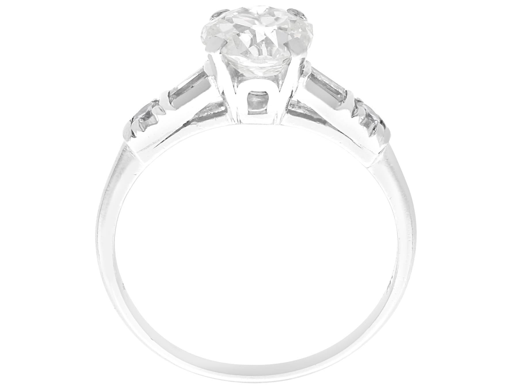Women's or Men's Antique 1.55Ct Diamond and Platinum Solitaire Engagement Ring Circa 1920 For Sale